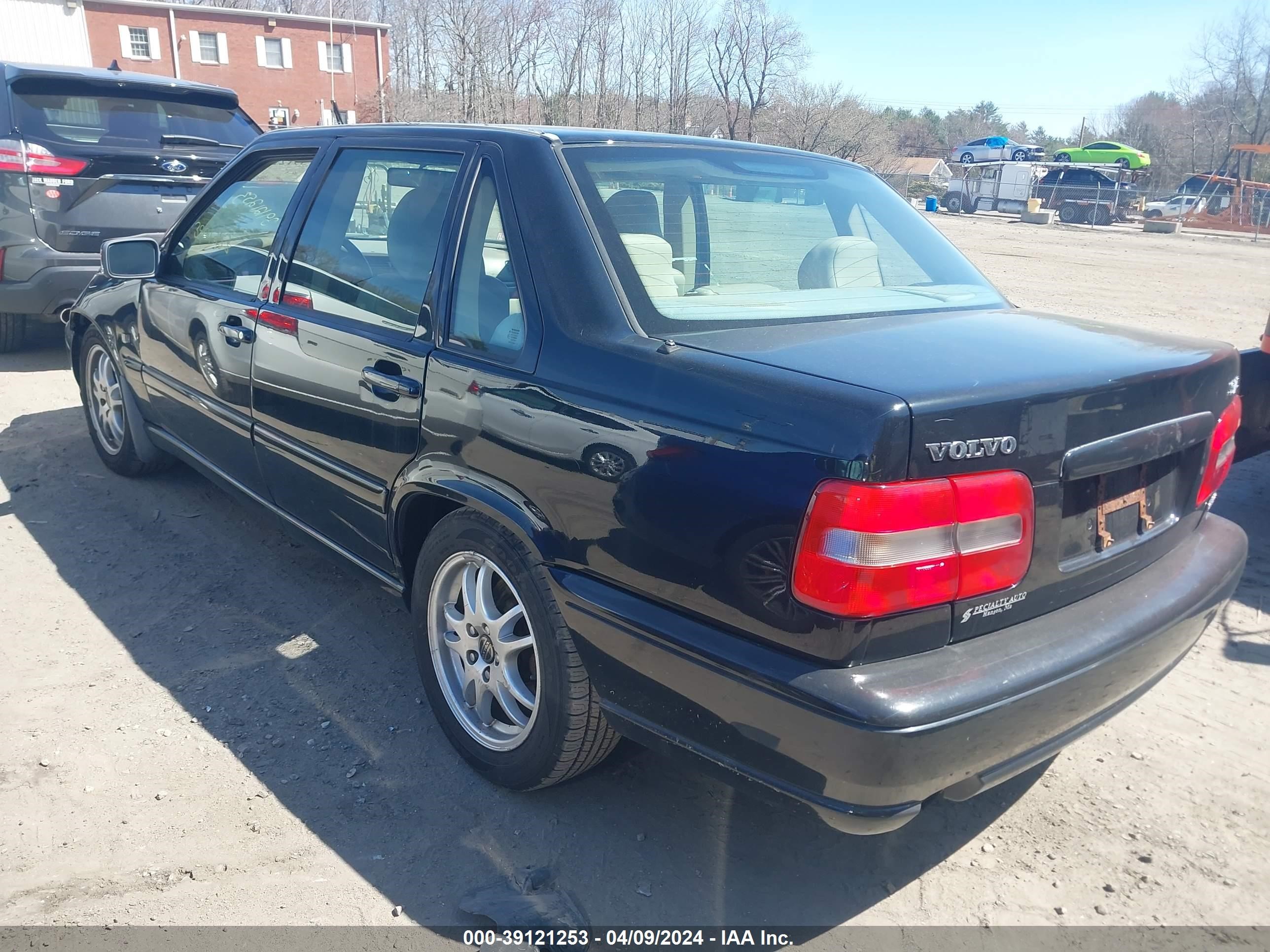 Photo 2 VIN: YV1LS56D2Y2671842 - VOLVO S70 