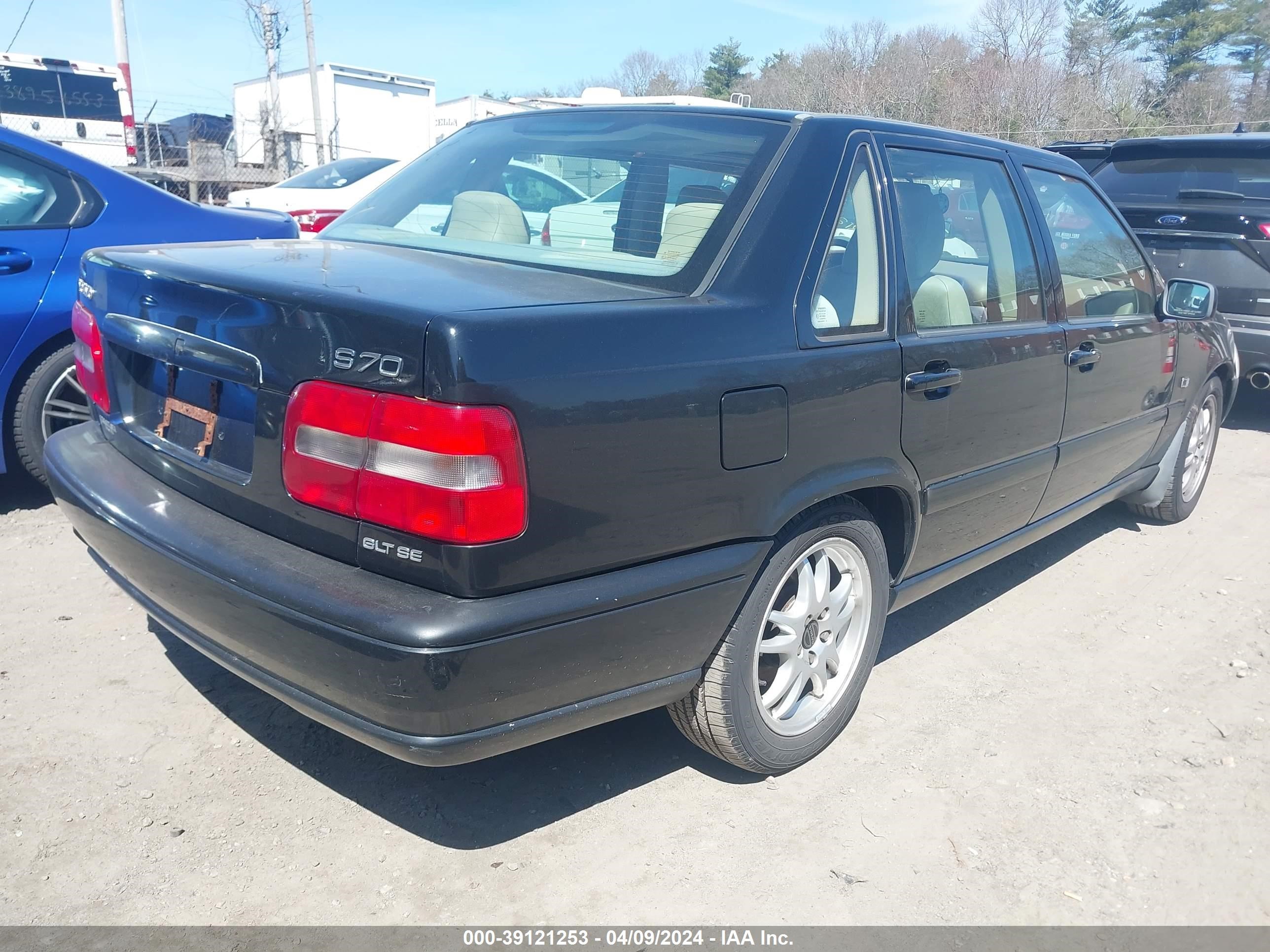 Photo 3 VIN: YV1LS56D2Y2671842 - VOLVO S70 