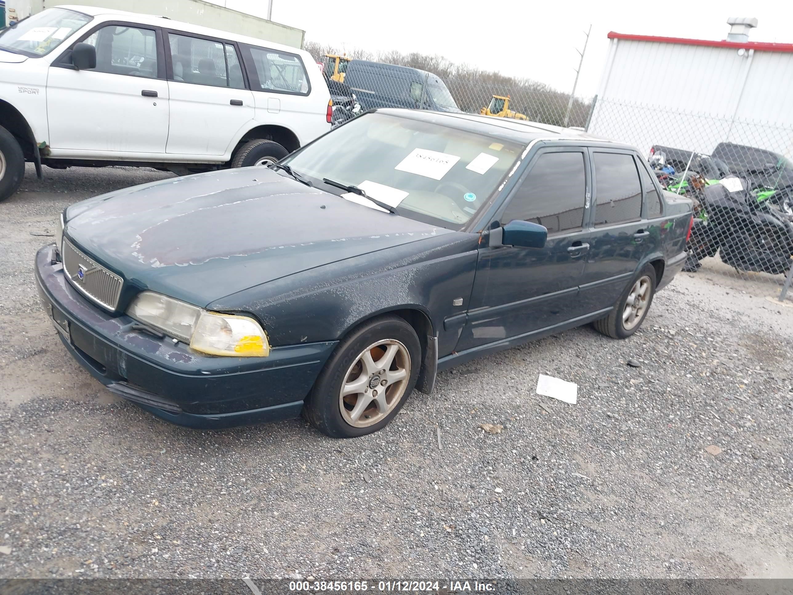 Photo 1 VIN: YV1LS56D8X1599520 - VOLVO S70 