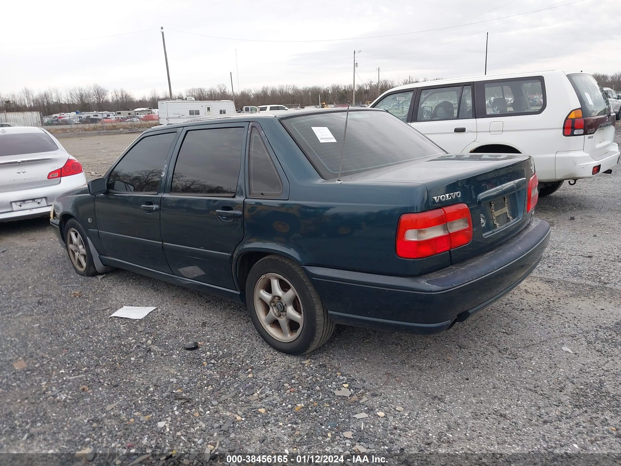 Photo 2 VIN: YV1LS56D8X1599520 - VOLVO S70 