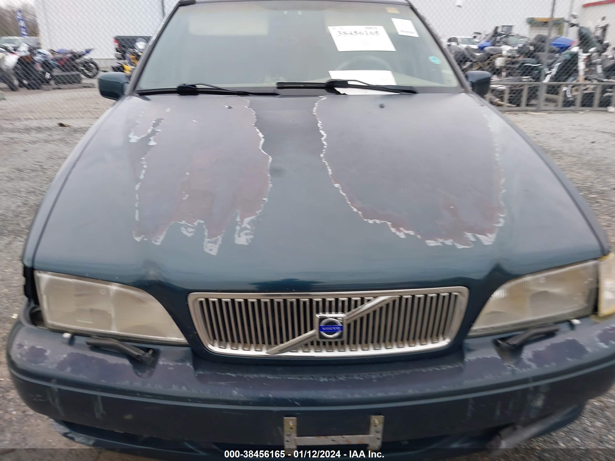 Photo 9 VIN: YV1LS56D8X1599520 - VOLVO S70 