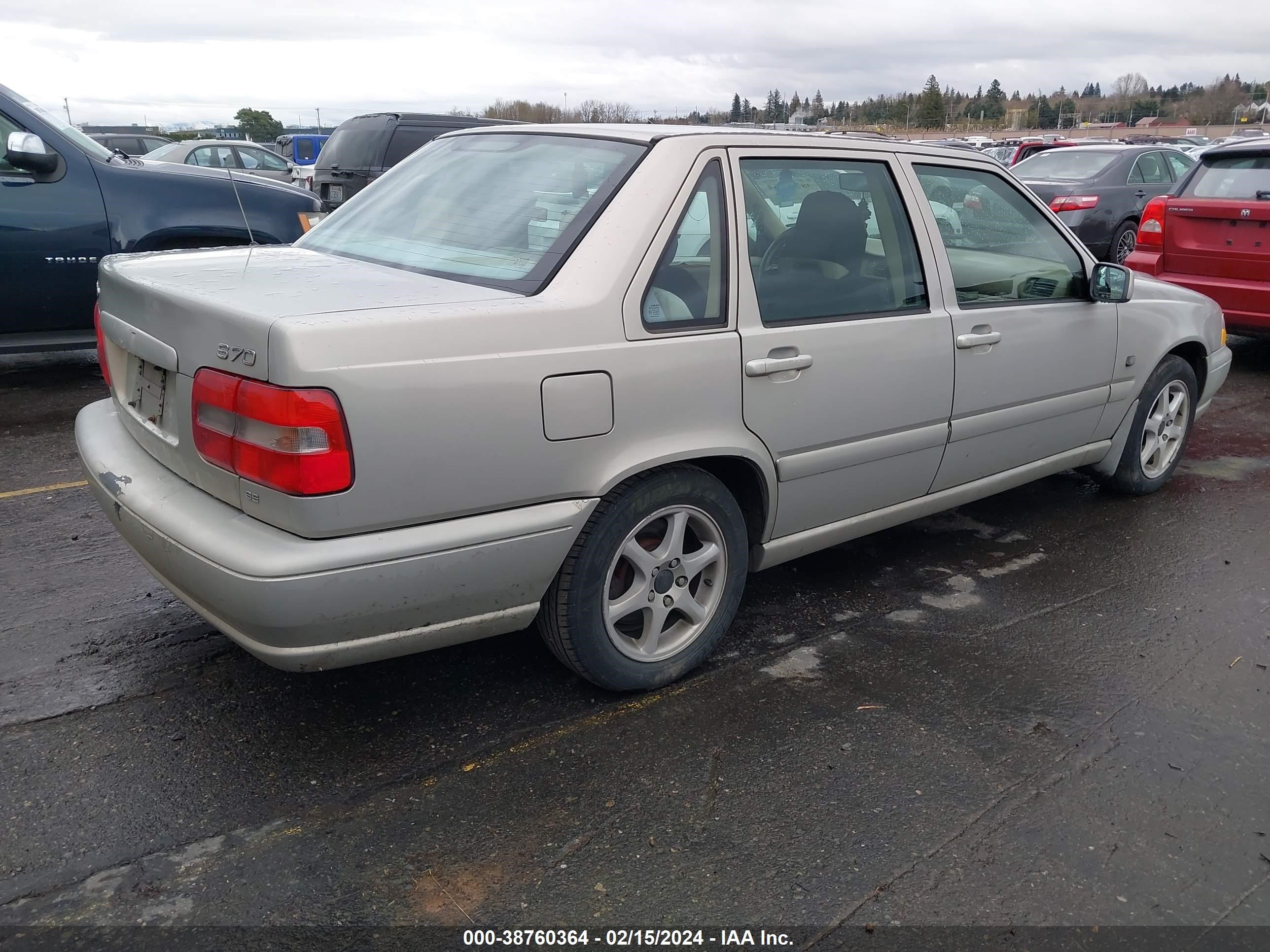 Photo 3 VIN: YV1LS61J0Y2659059 - VOLVO S70 