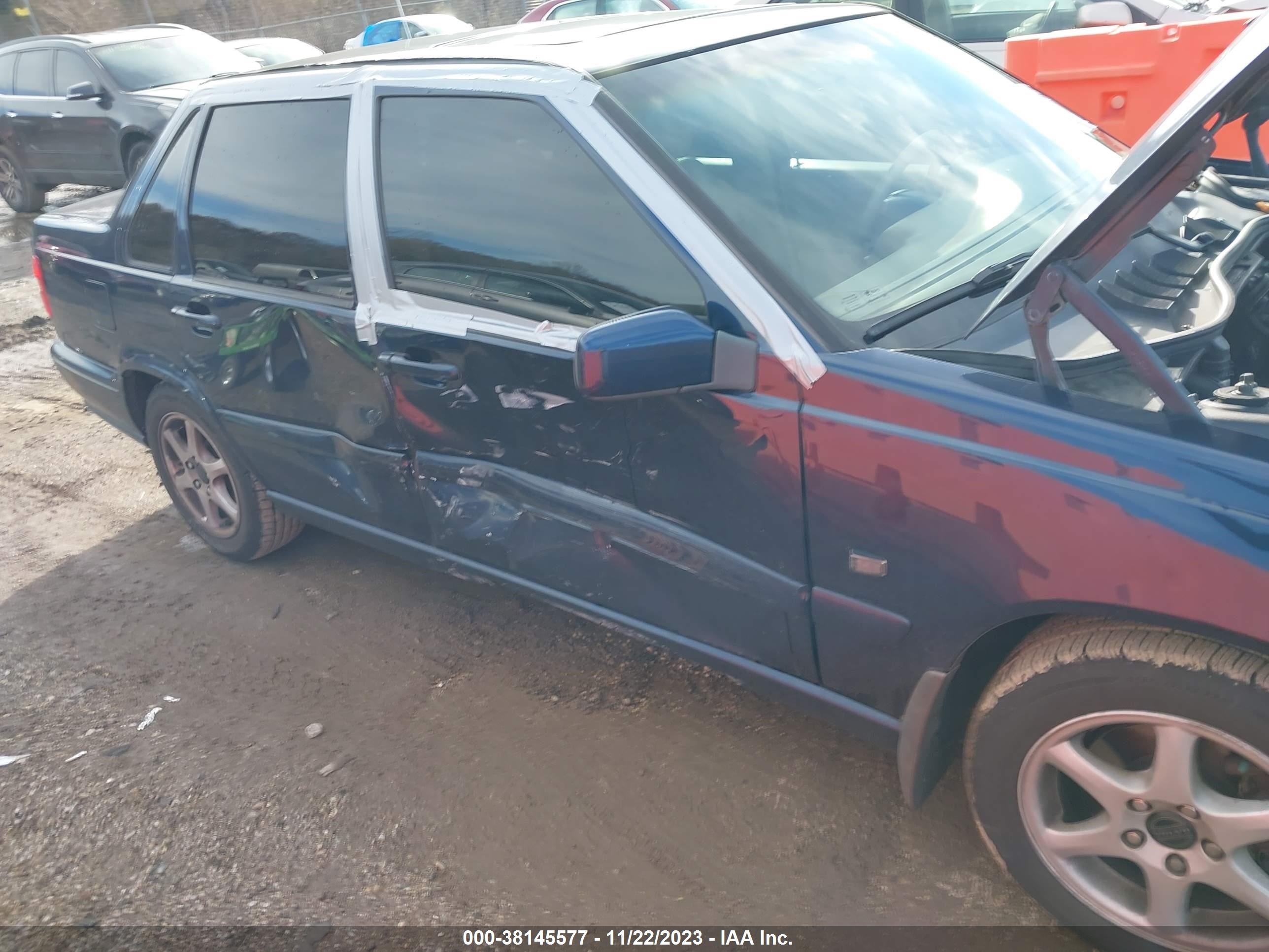 Photo 5 VIN: YV1LS61J1Y2665677 - VOLVO S70 