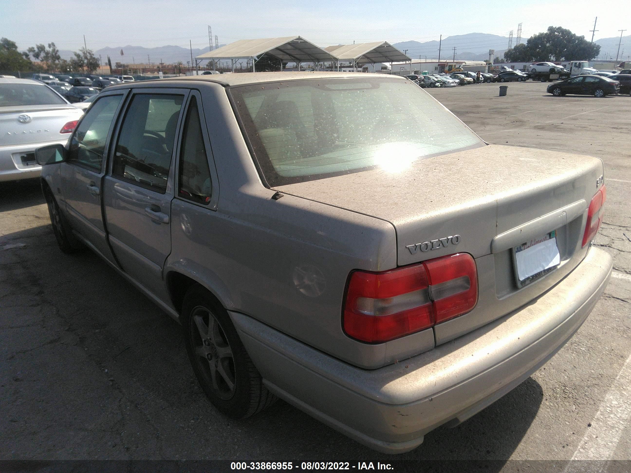 Photo 3 VIN: YV1LS61J4Y2667584 - VOLVO S70 