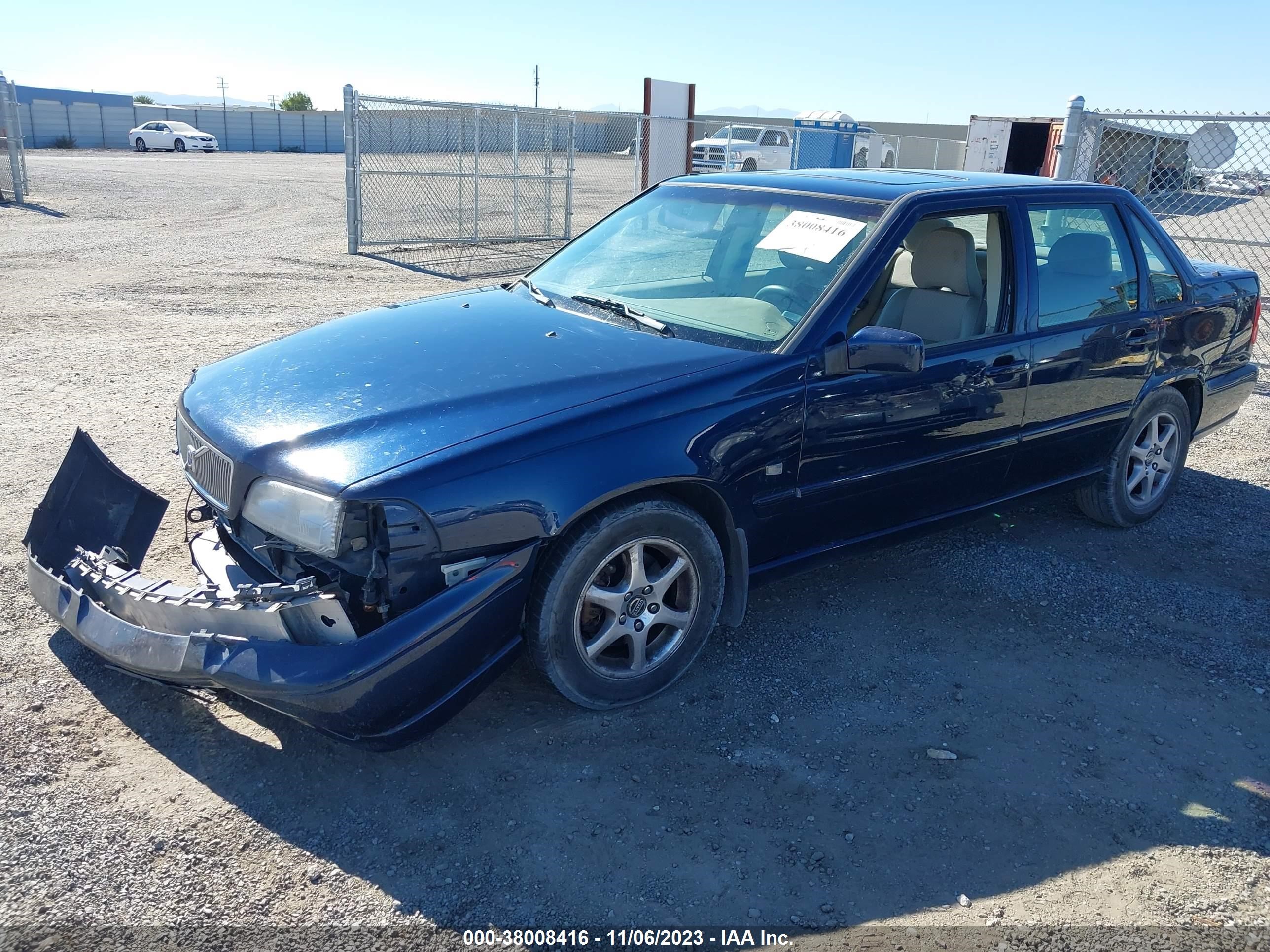 Photo 1 VIN: YV1LS61J8Y2648486 - VOLVO S70 