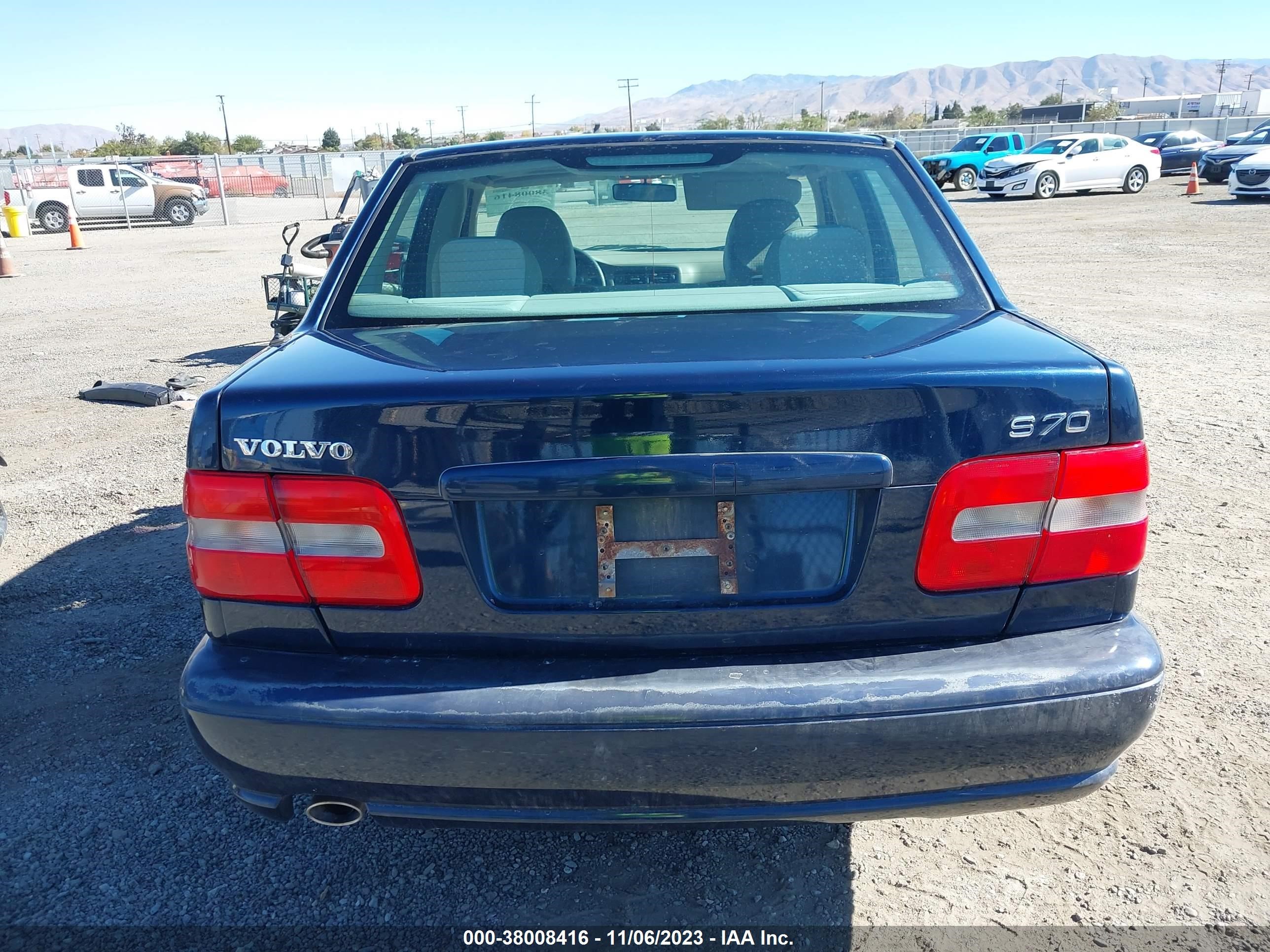 Photo 15 VIN: YV1LS61J8Y2648486 - VOLVO S70 