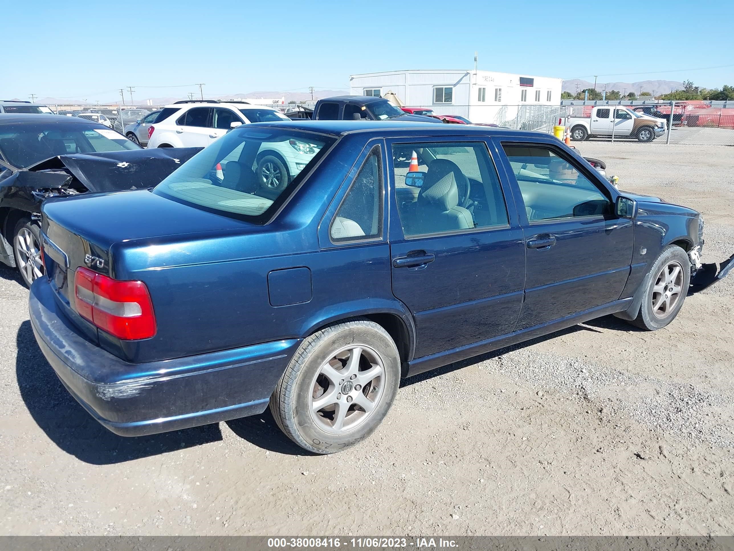 Photo 3 VIN: YV1LS61J8Y2648486 - VOLVO S70 