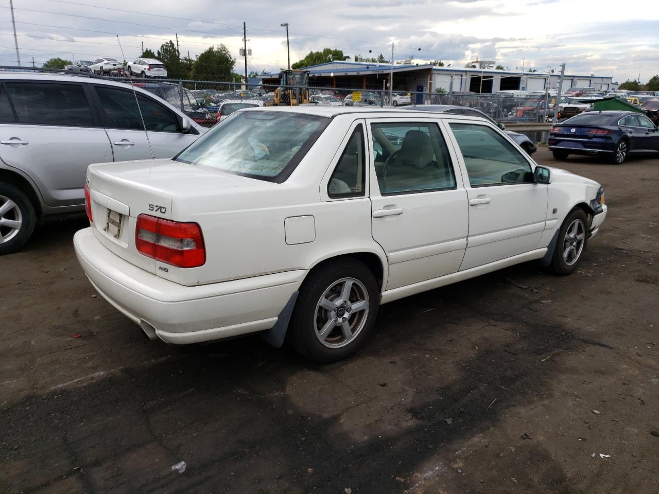 Photo 2 VIN: YV1LT56D1X2588768 - VOLVO S70 