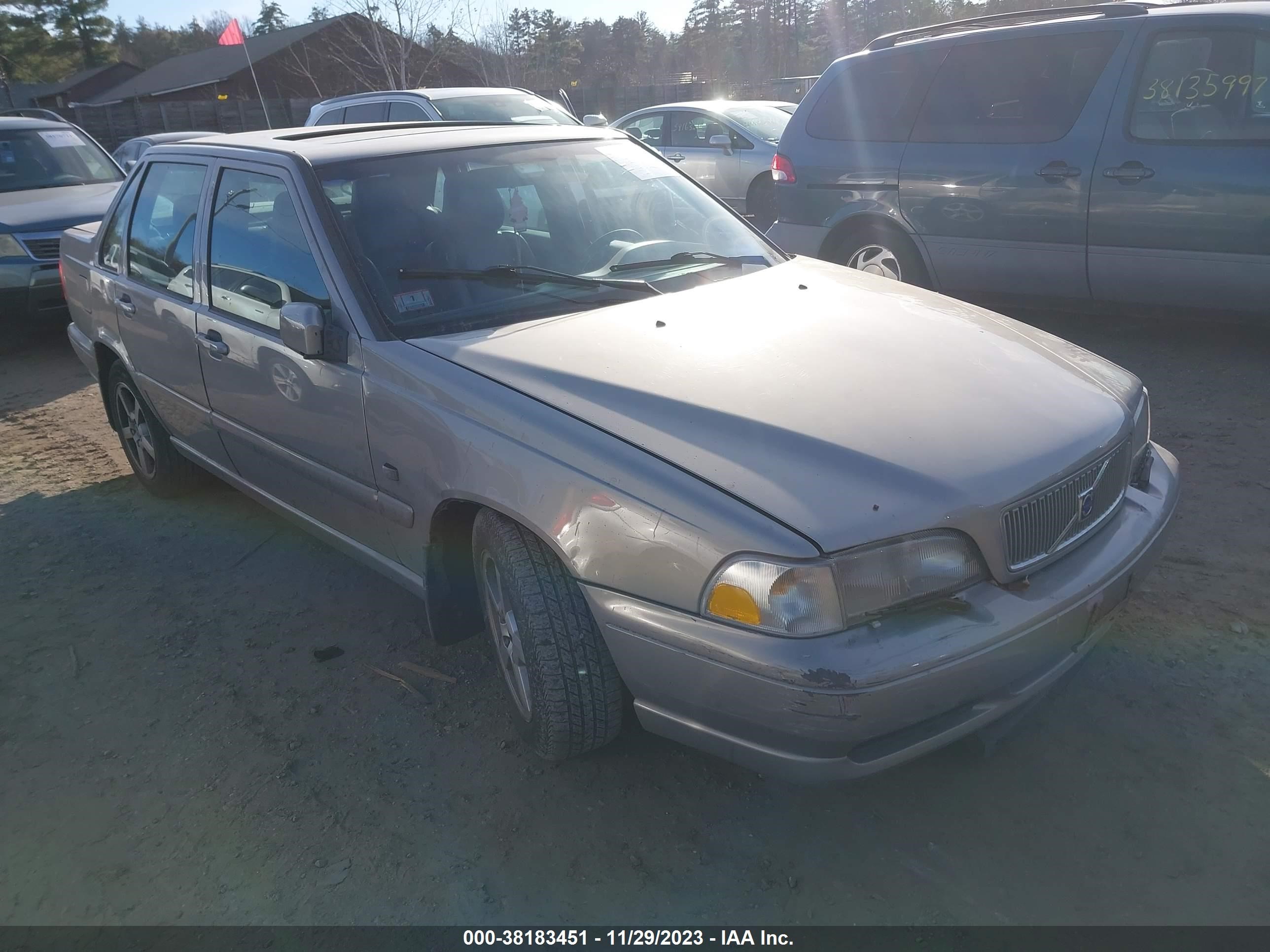 Photo 0 VIN: YV1LT56DXX2580538 - VOLVO S70 