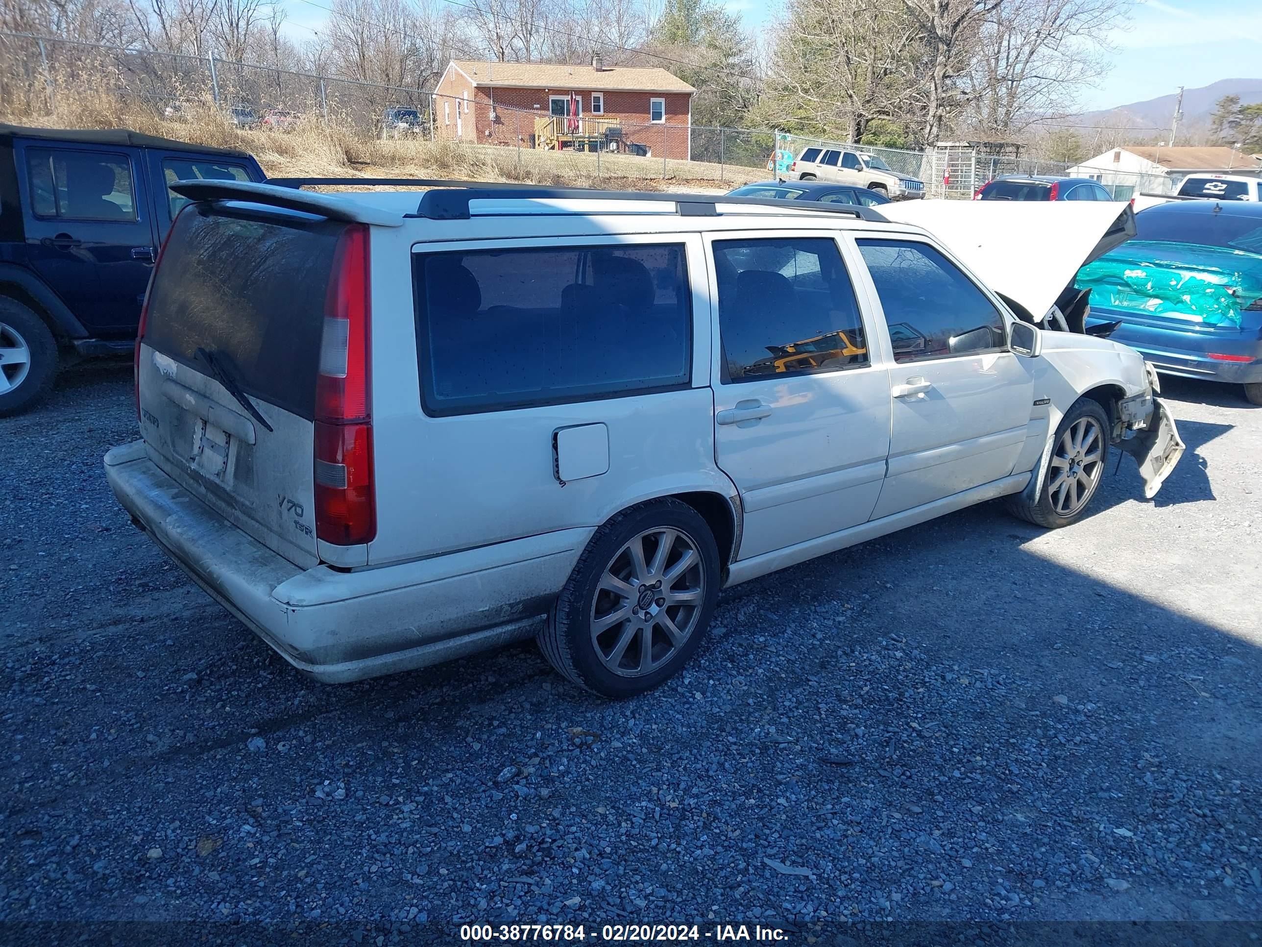 Photo 3 VIN: YV1LW537XW2401094 - VOLVO V70 