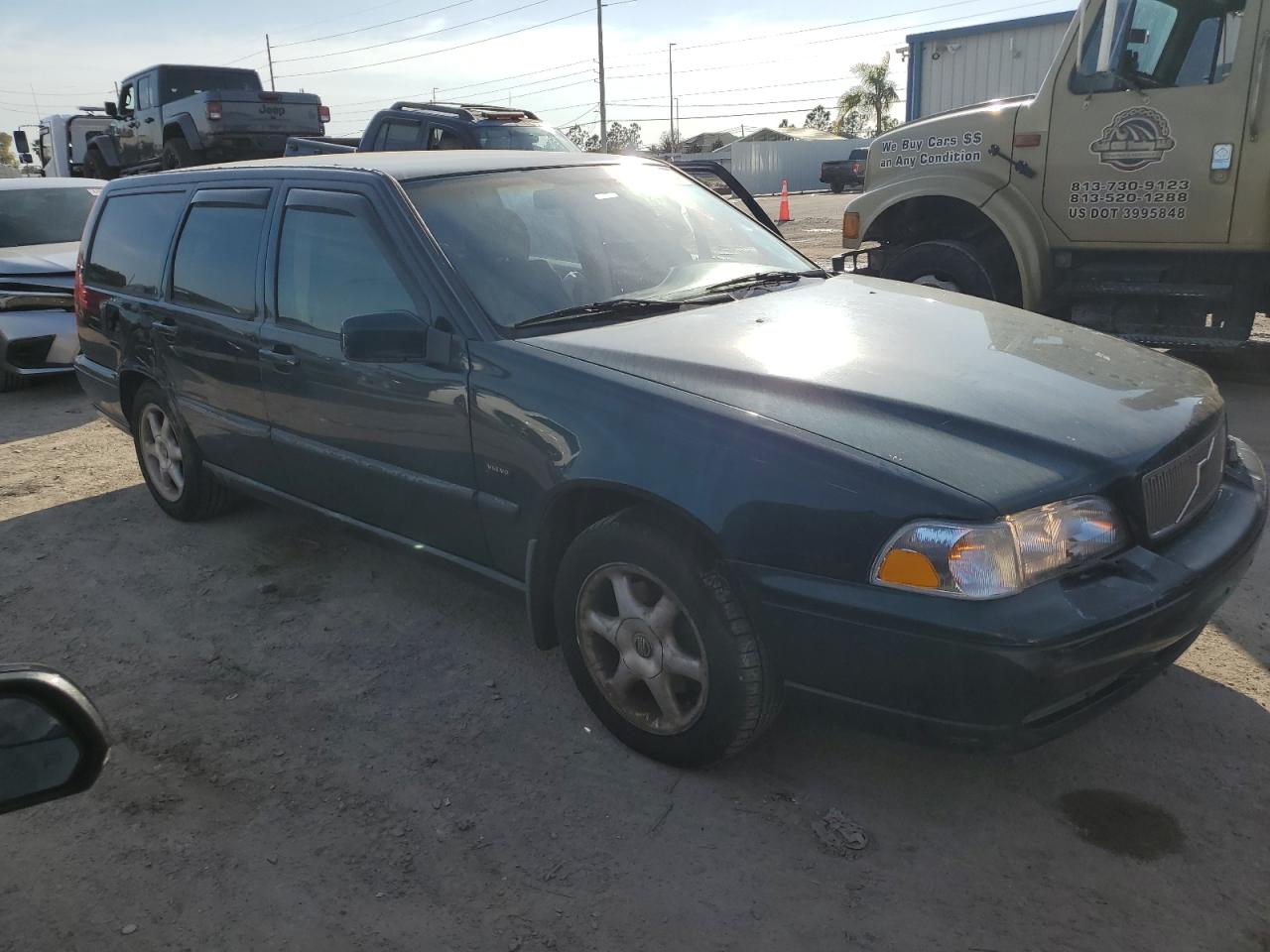 Photo 3 VIN: YV1LW5541W2346456 - VOLVO V70 