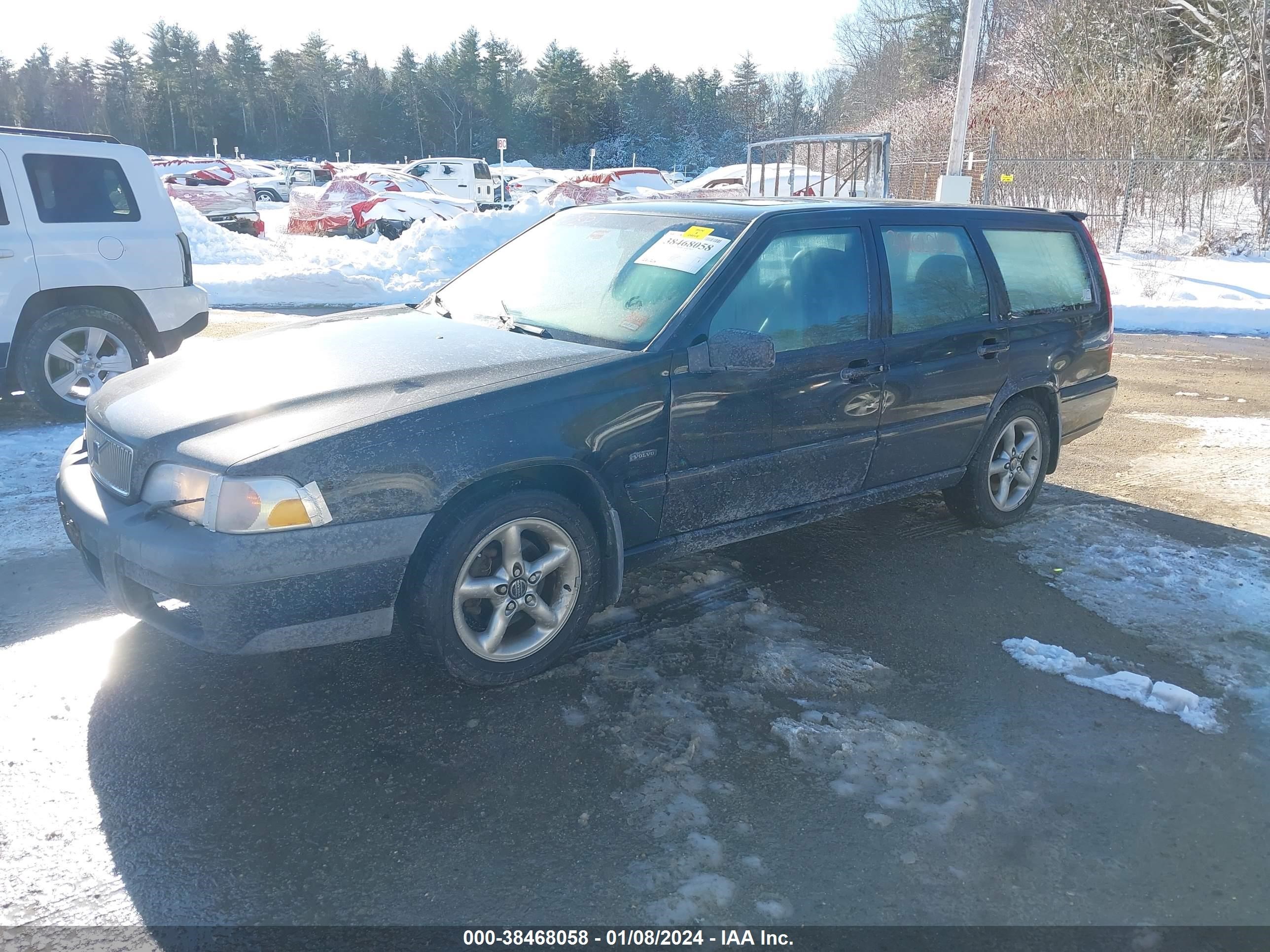 Photo 1 VIN: YV1LW5644W2434240 - VOLVO V70 