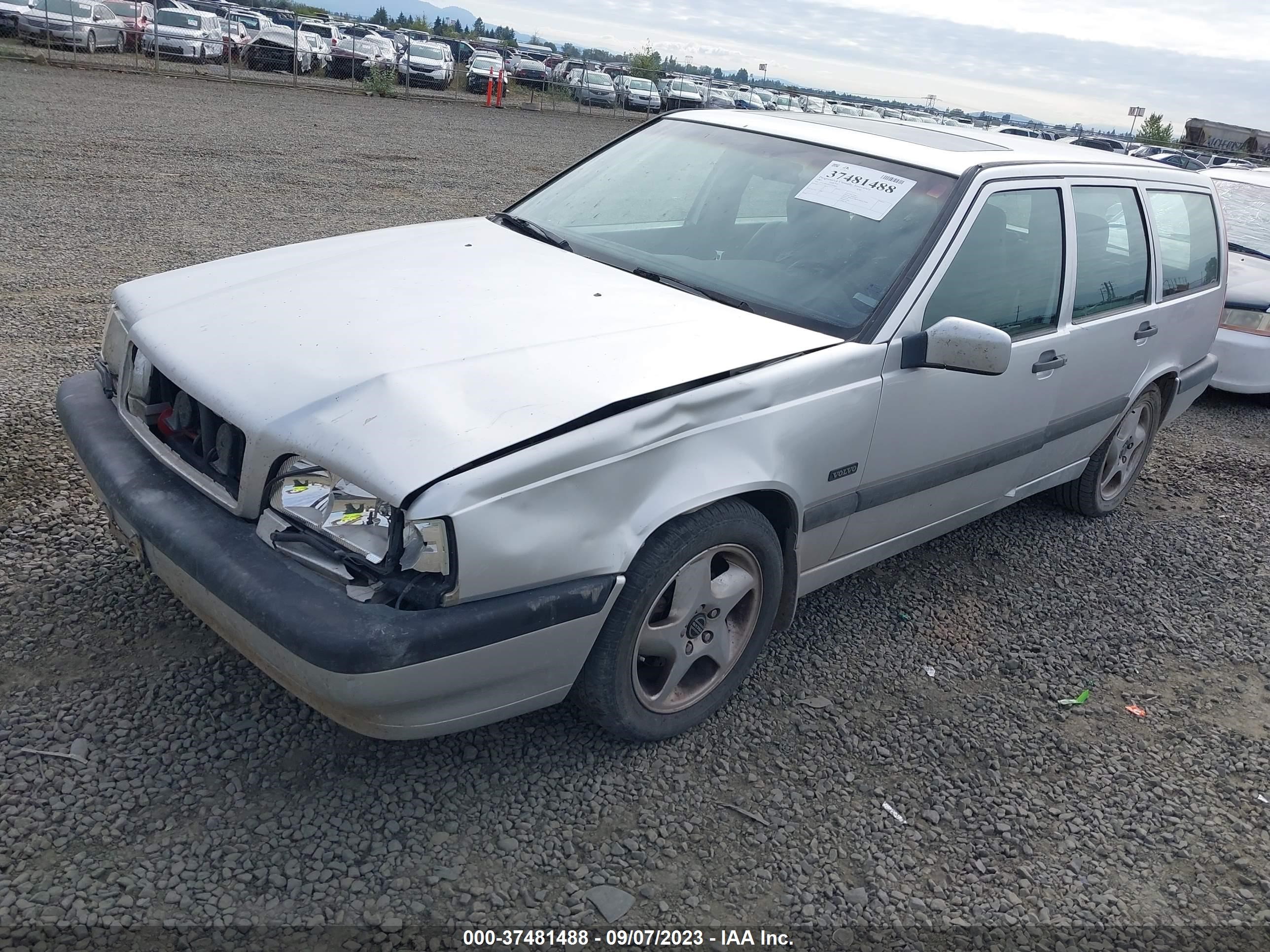 Photo 1 VIN: YV1LW5720V2318853 - VOLVO 850 