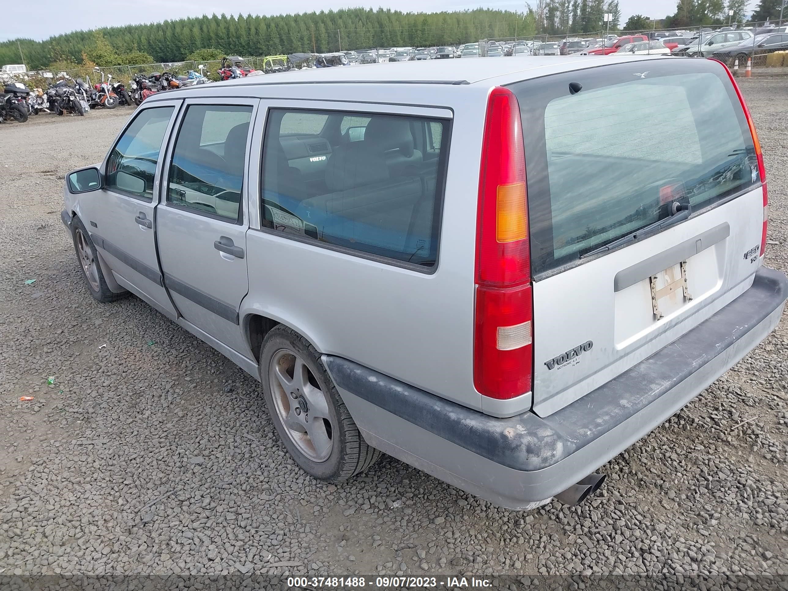 Photo 2 VIN: YV1LW5720V2318853 - VOLVO 850 