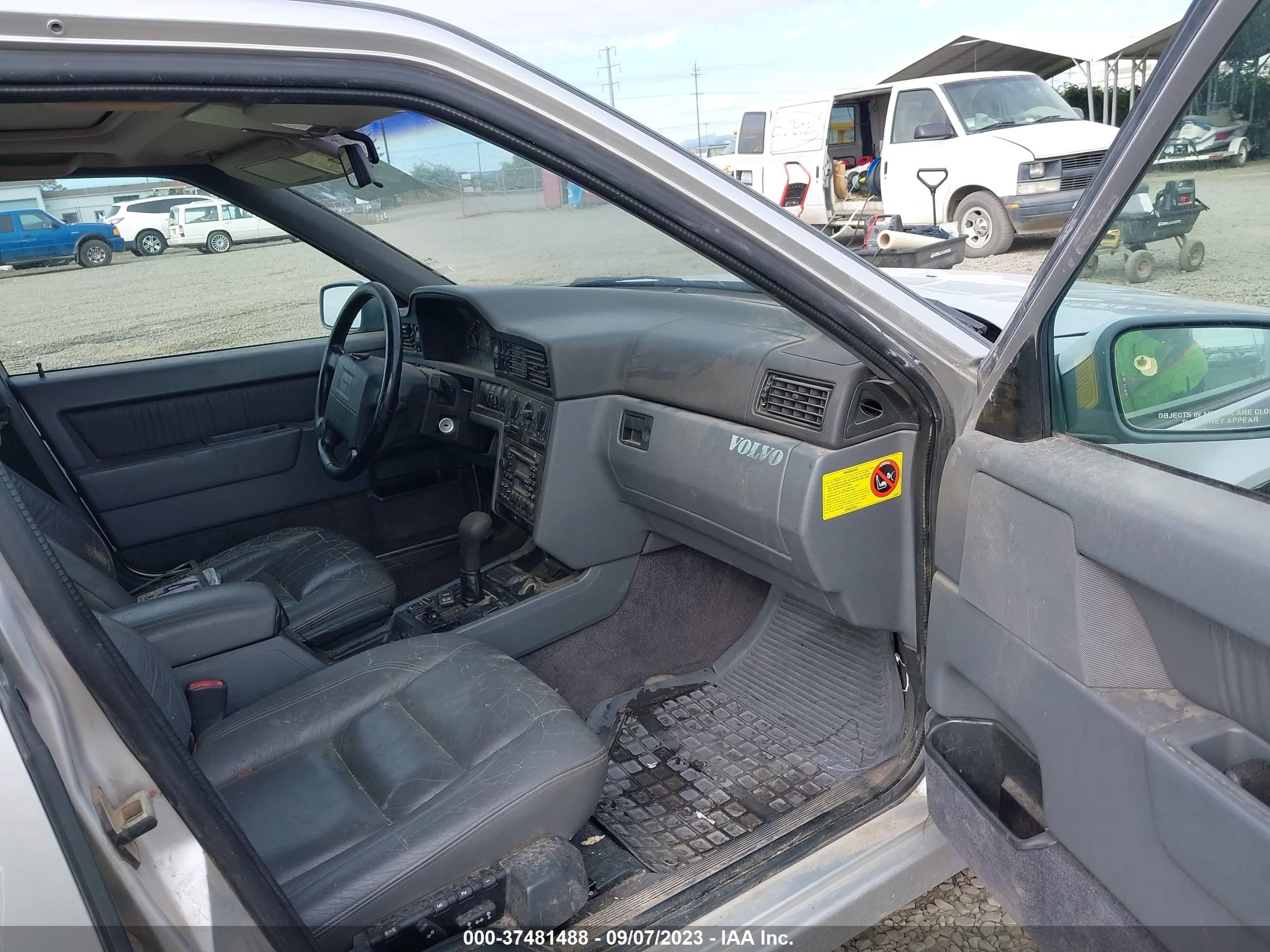 Photo 4 VIN: YV1LW5720V2318853 - VOLVO 850 