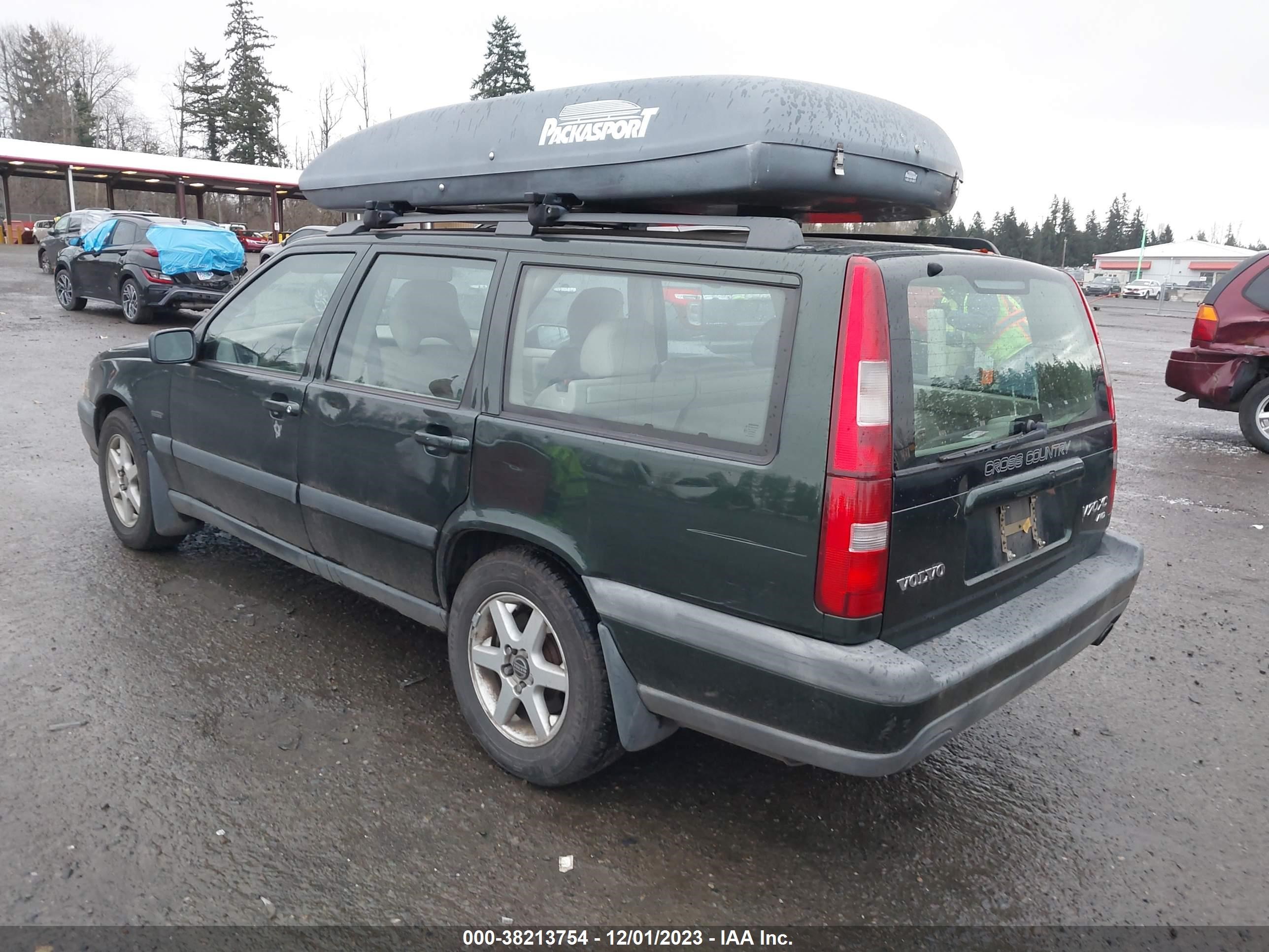 Photo 2 VIN: YV1LZ5643W2463445 - VOLVO V70 