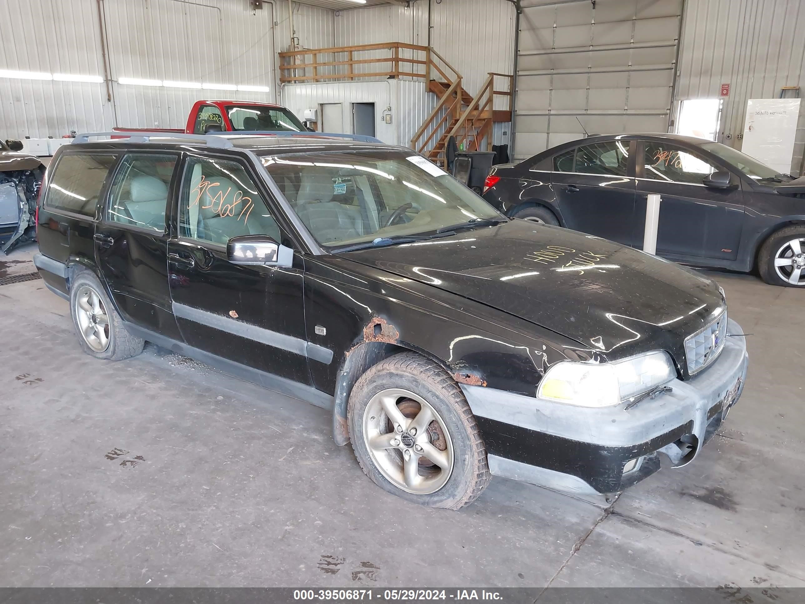 Photo 0 VIN: YV1LZ56D6X2543288 - VOLVO V70 