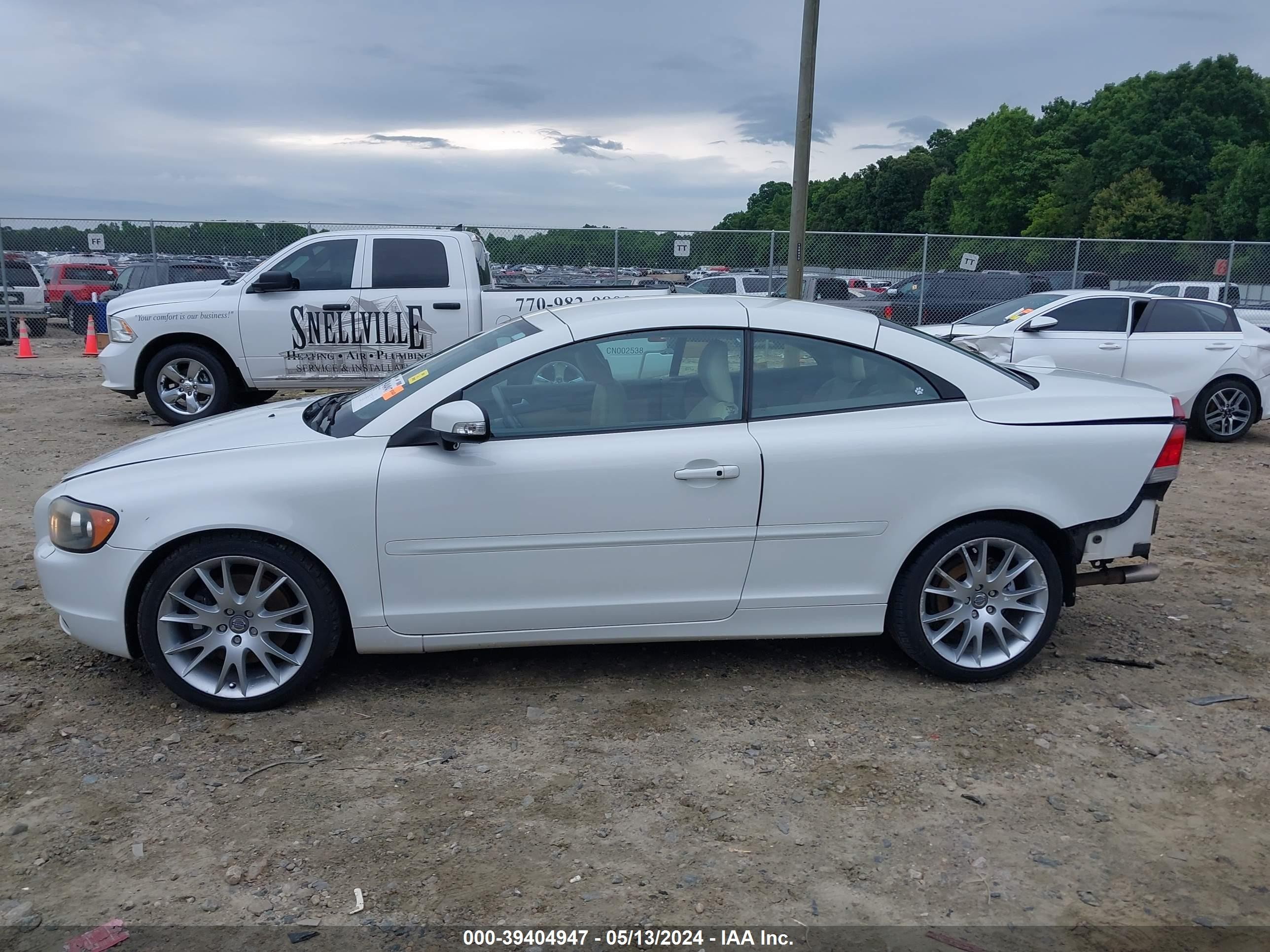 Photo 13 VIN: YV1MC67208J050934 - VOLVO C70 