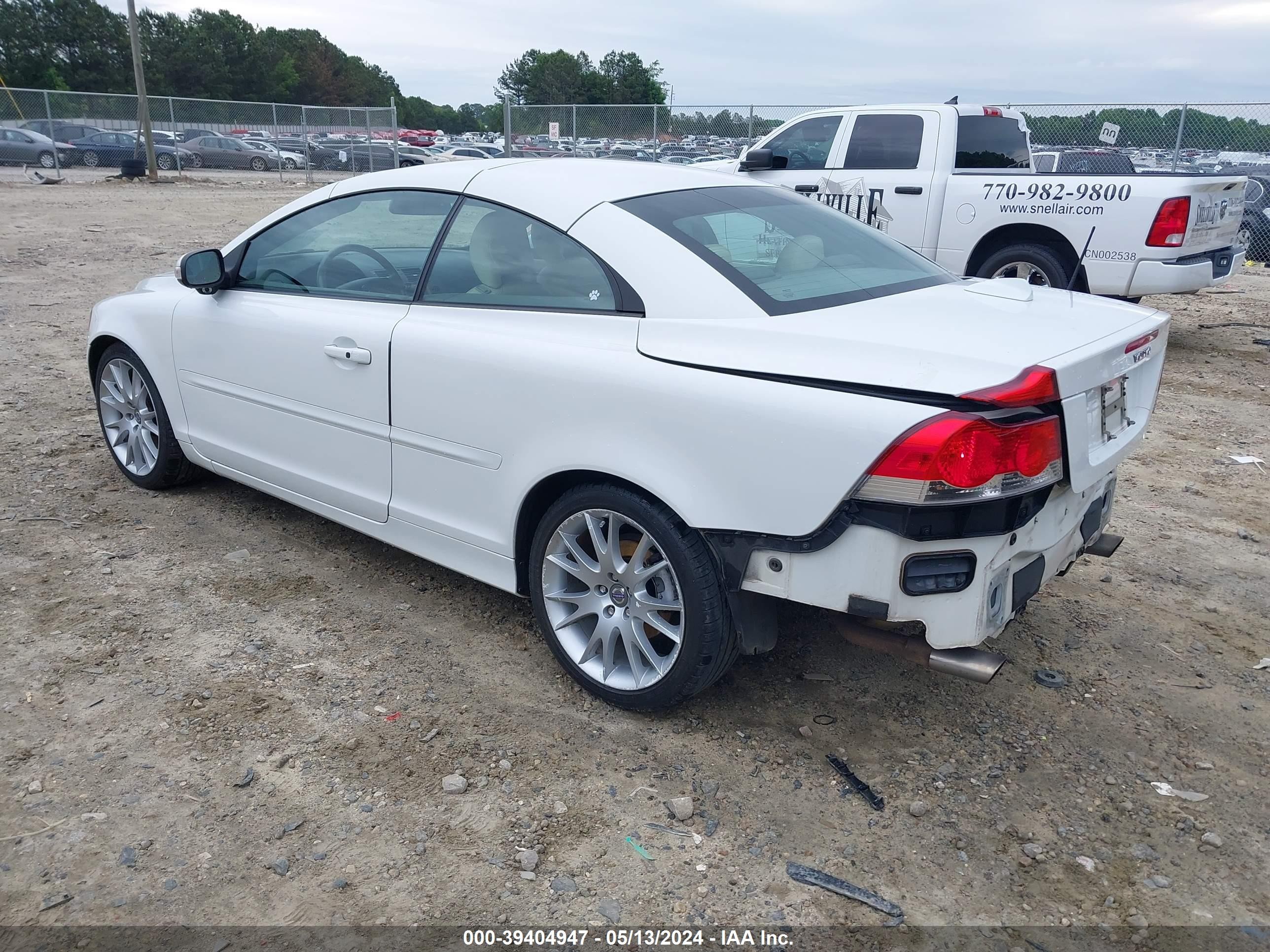 Photo 2 VIN: YV1MC67208J050934 - VOLVO C70 