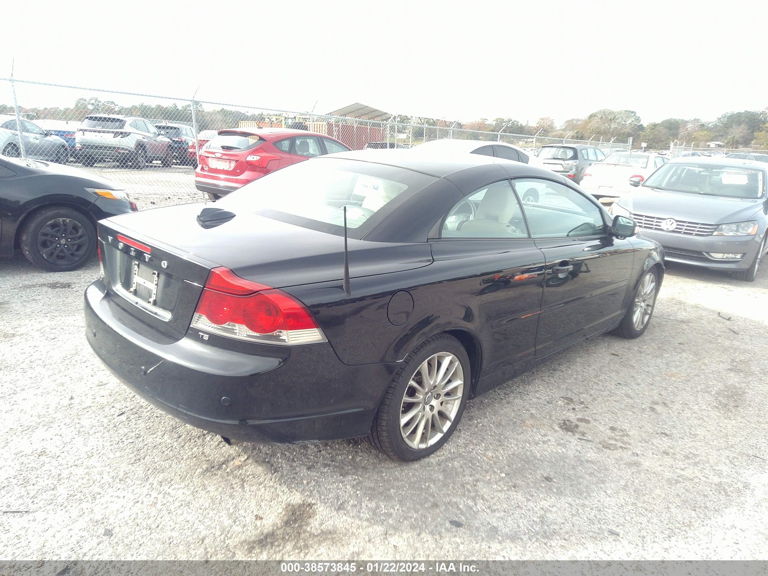 Photo 3 VIN: YV1MC67209J075916 - VOLVO C70 