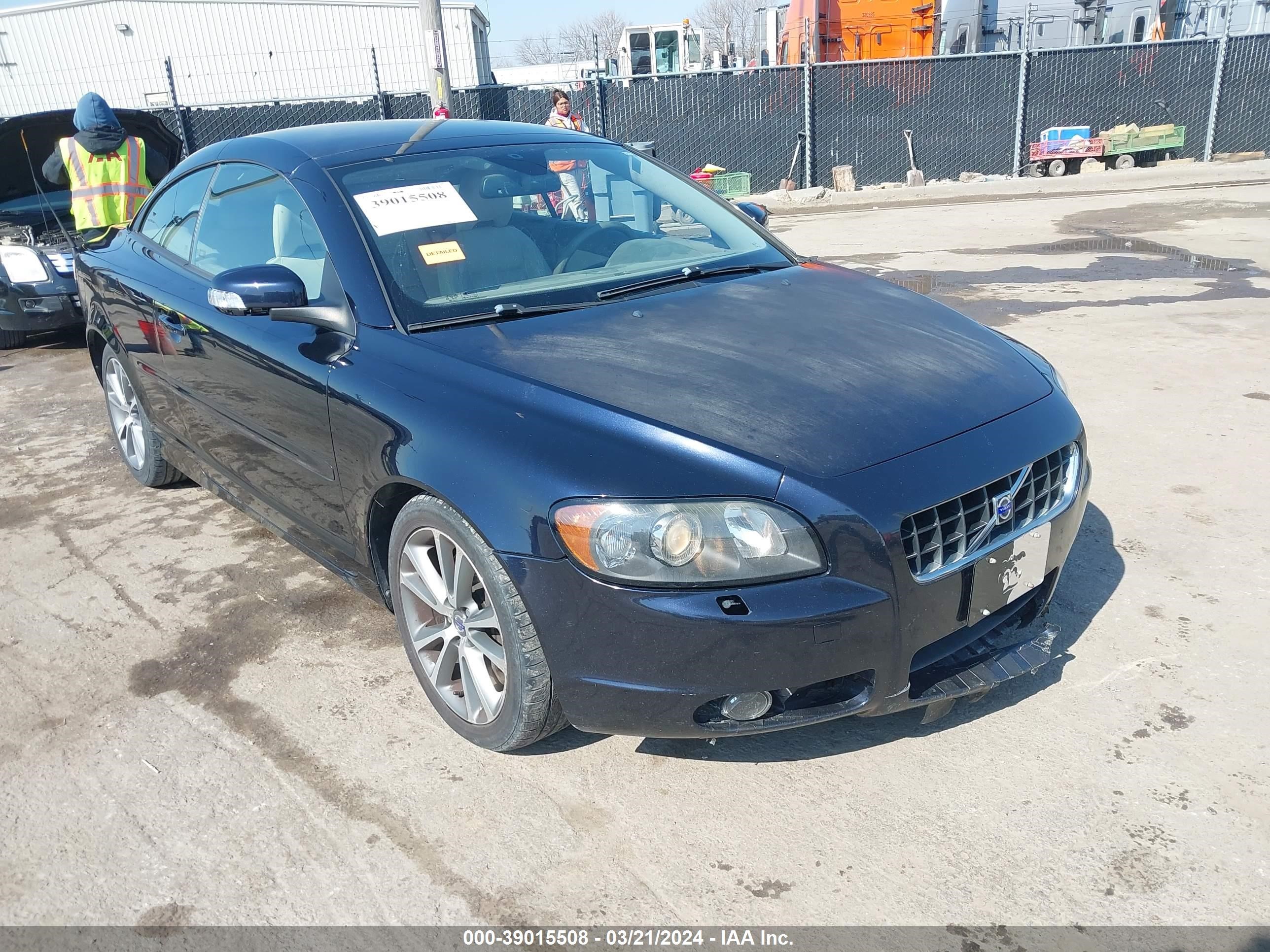 Photo 0 VIN: YV1MC67239J078664 - VOLVO C70 