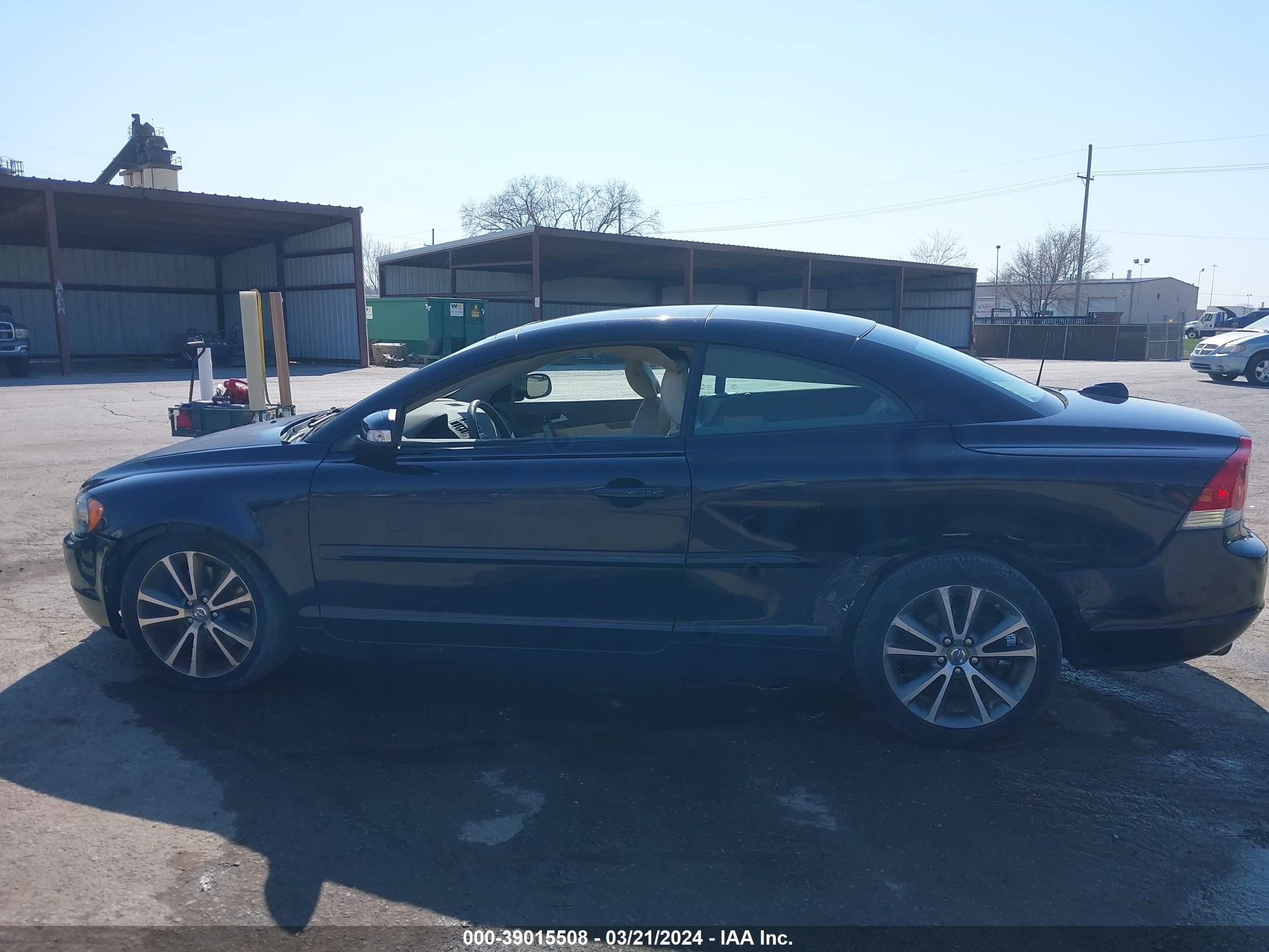 Photo 13 VIN: YV1MC67239J078664 - VOLVO C70 