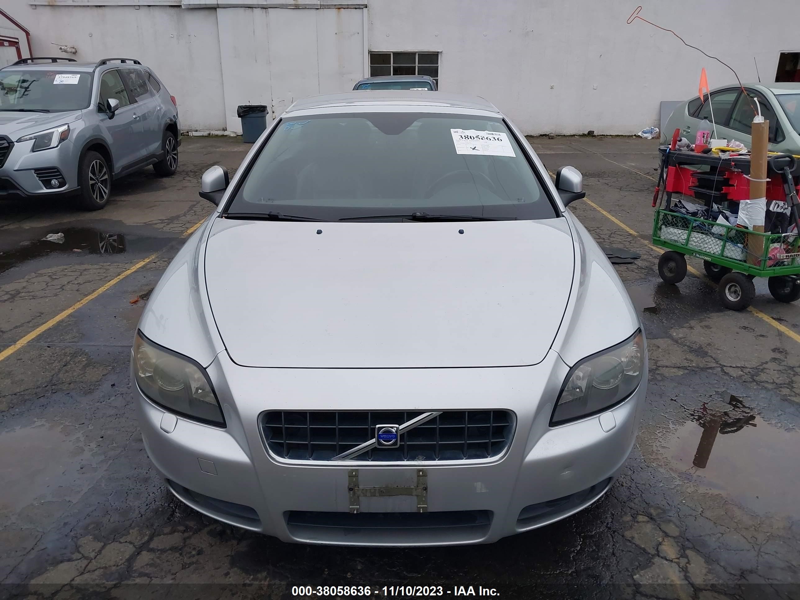 Photo 11 VIN: YV1MC67249J071433 - VOLVO C70 