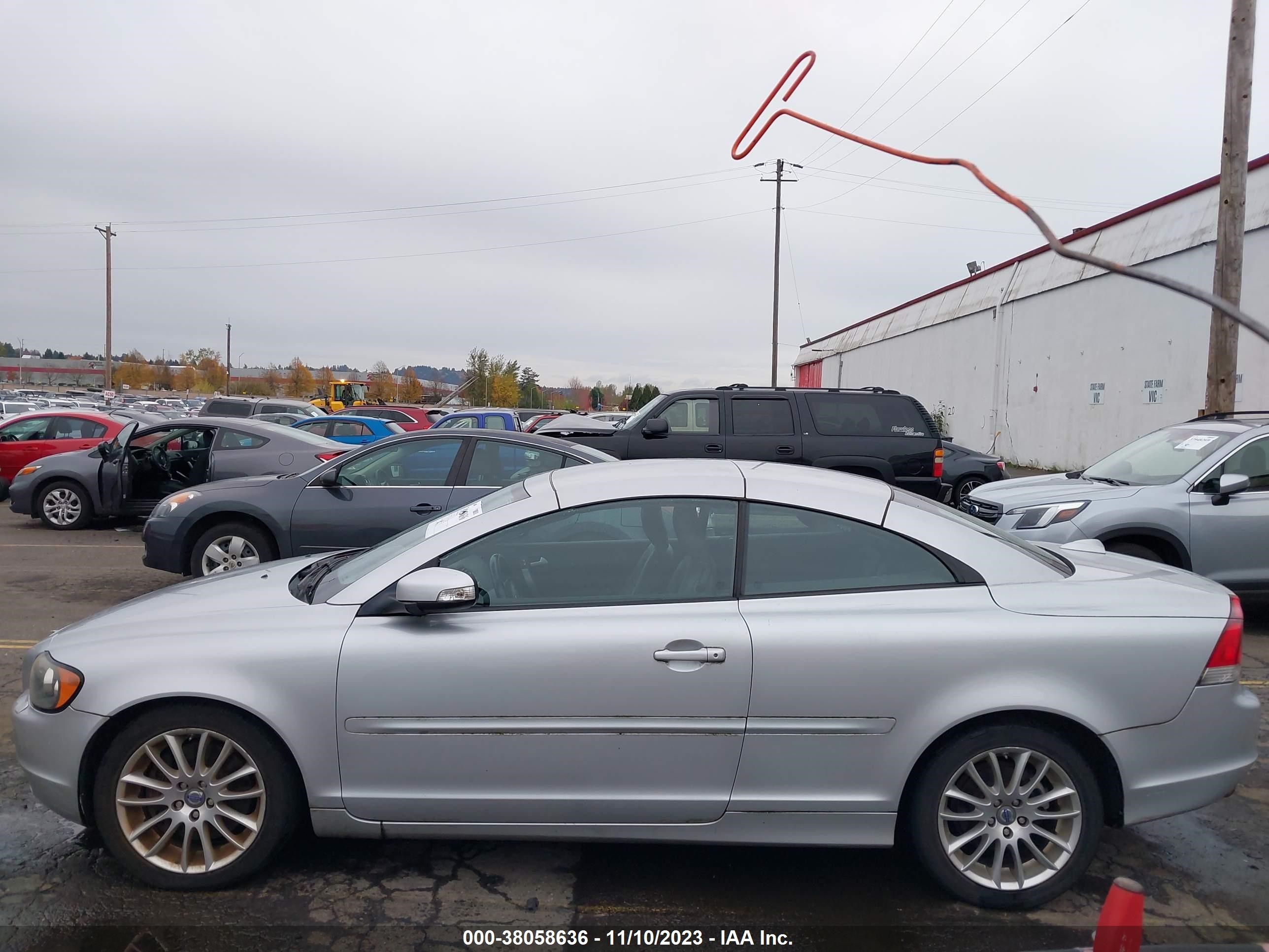 Photo 13 VIN: YV1MC67249J071433 - VOLVO C70 