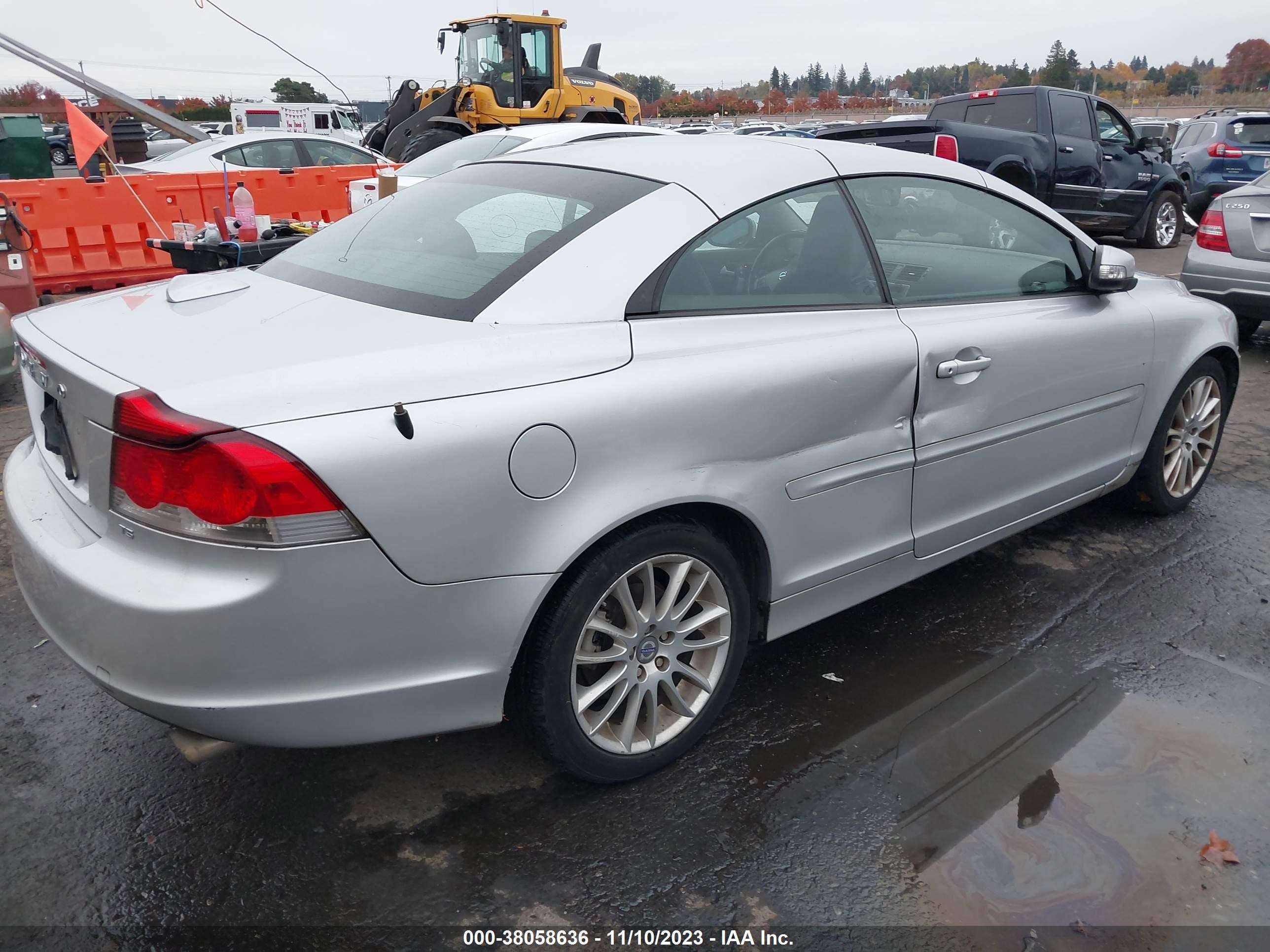 Photo 3 VIN: YV1MC67249J071433 - VOLVO C70 