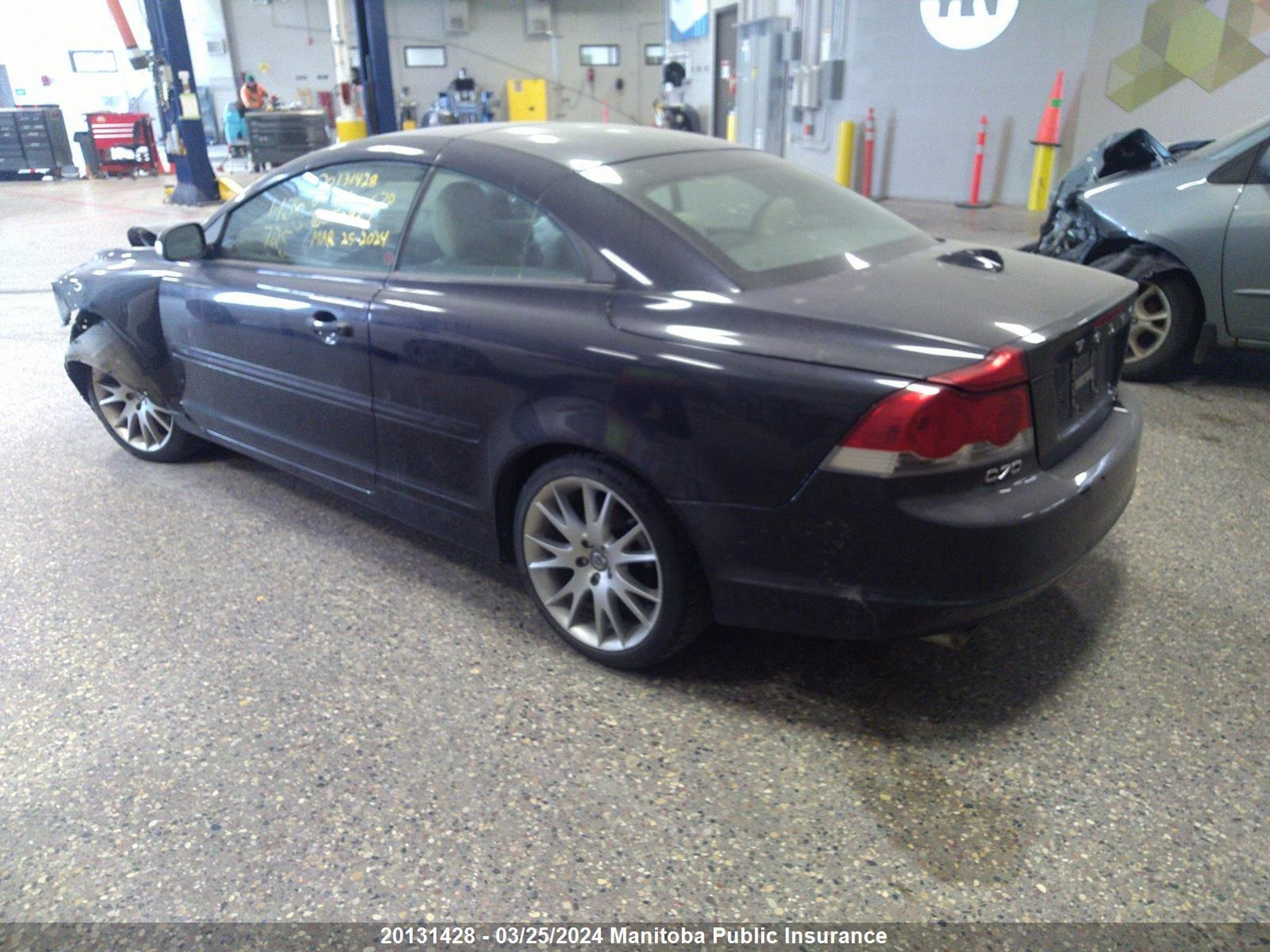 Photo 2 VIN: YV1MC67259J070937 - VOLVO C70 