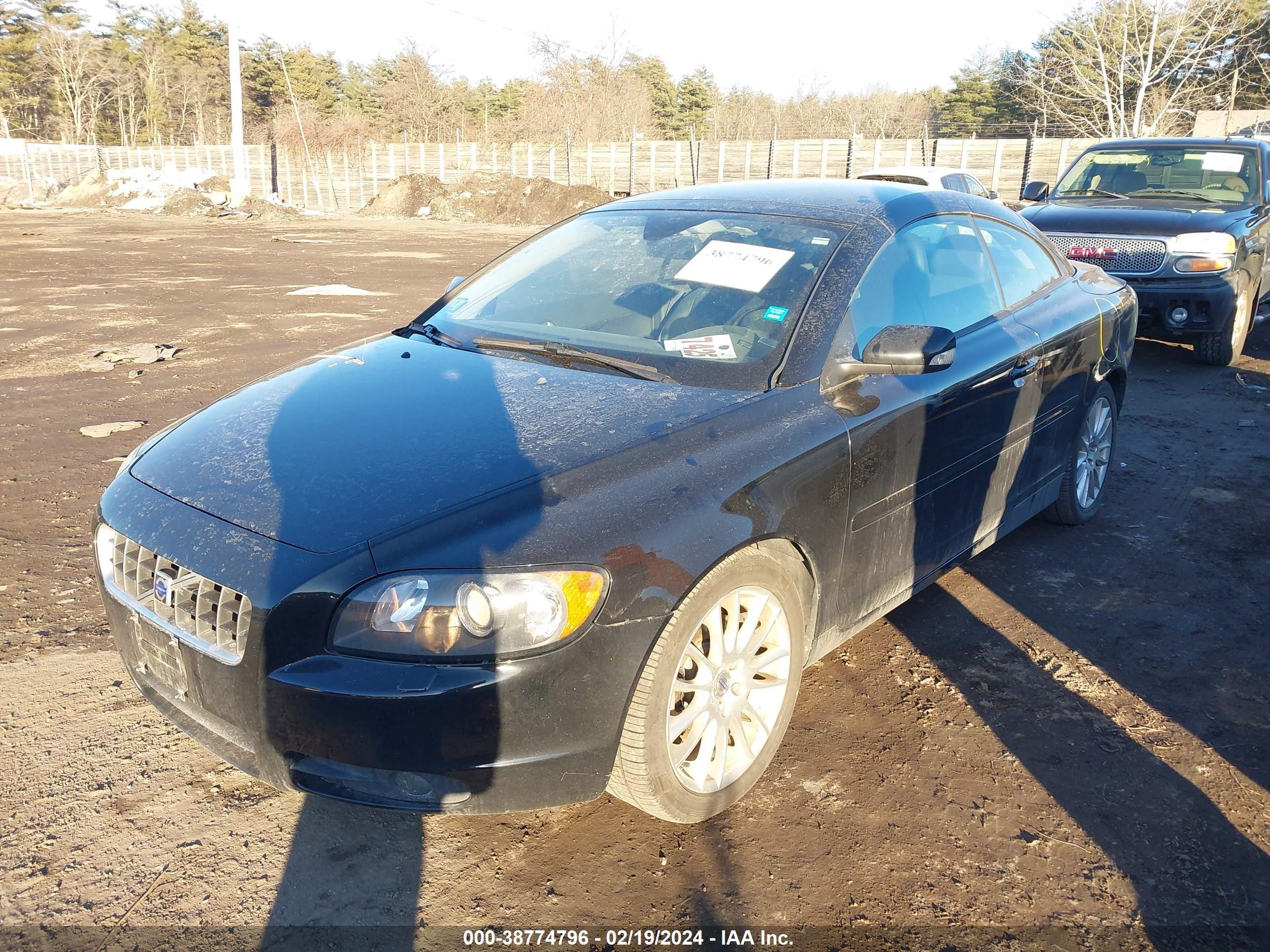 Photo 1 VIN: YV1MC68217J015543 - VOLVO C70 