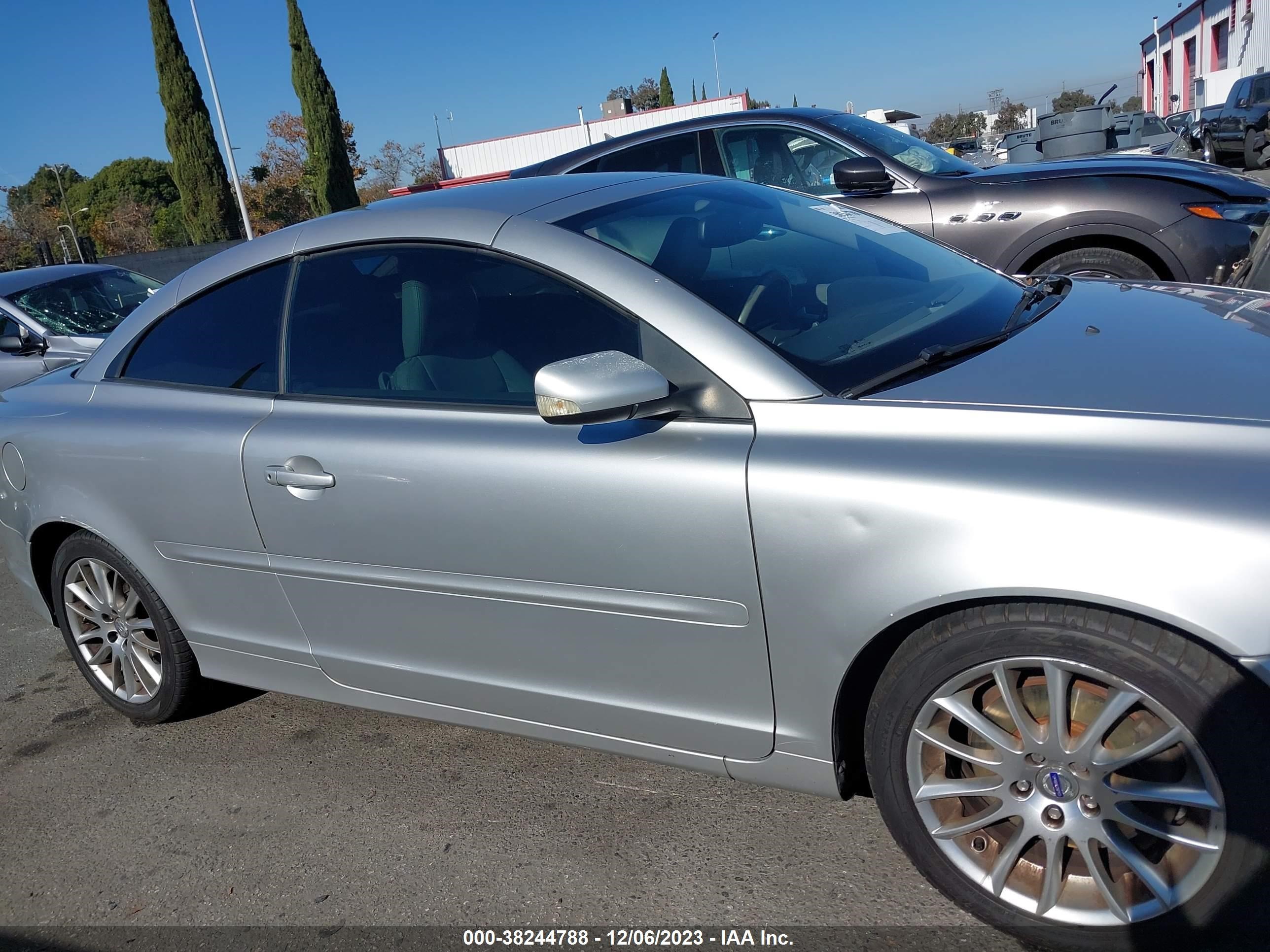 Photo 12 VIN: YV1MC68226J003500 - VOLVO C70 