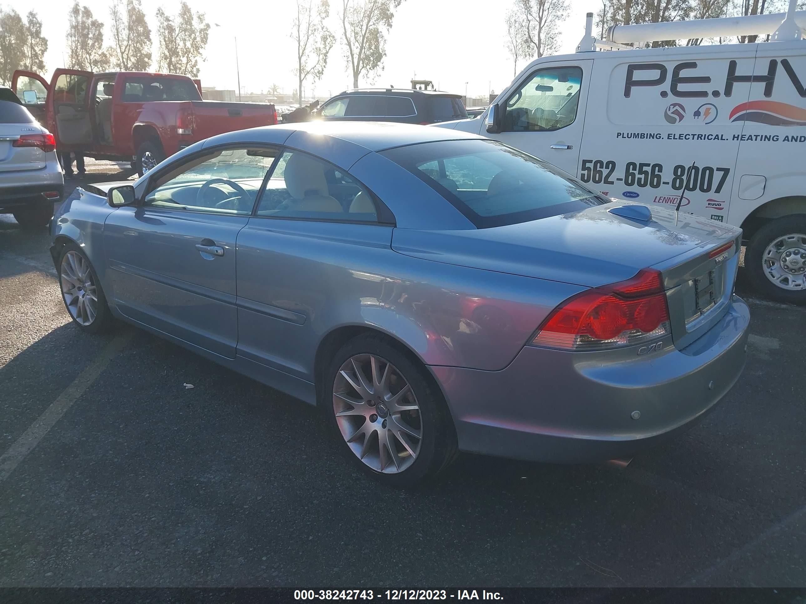 Photo 2 VIN: YV1MC68257J024326 - VOLVO C70 