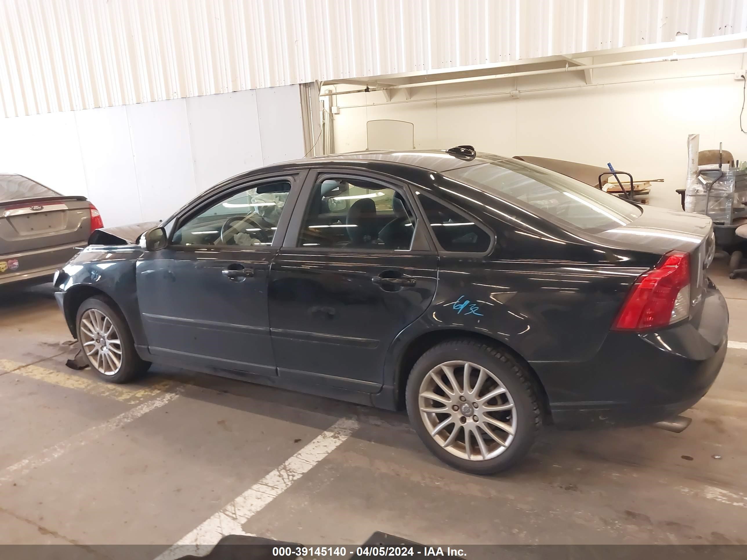 Photo 13 VIN: YV1MH672482374948 - VOLVO S40 