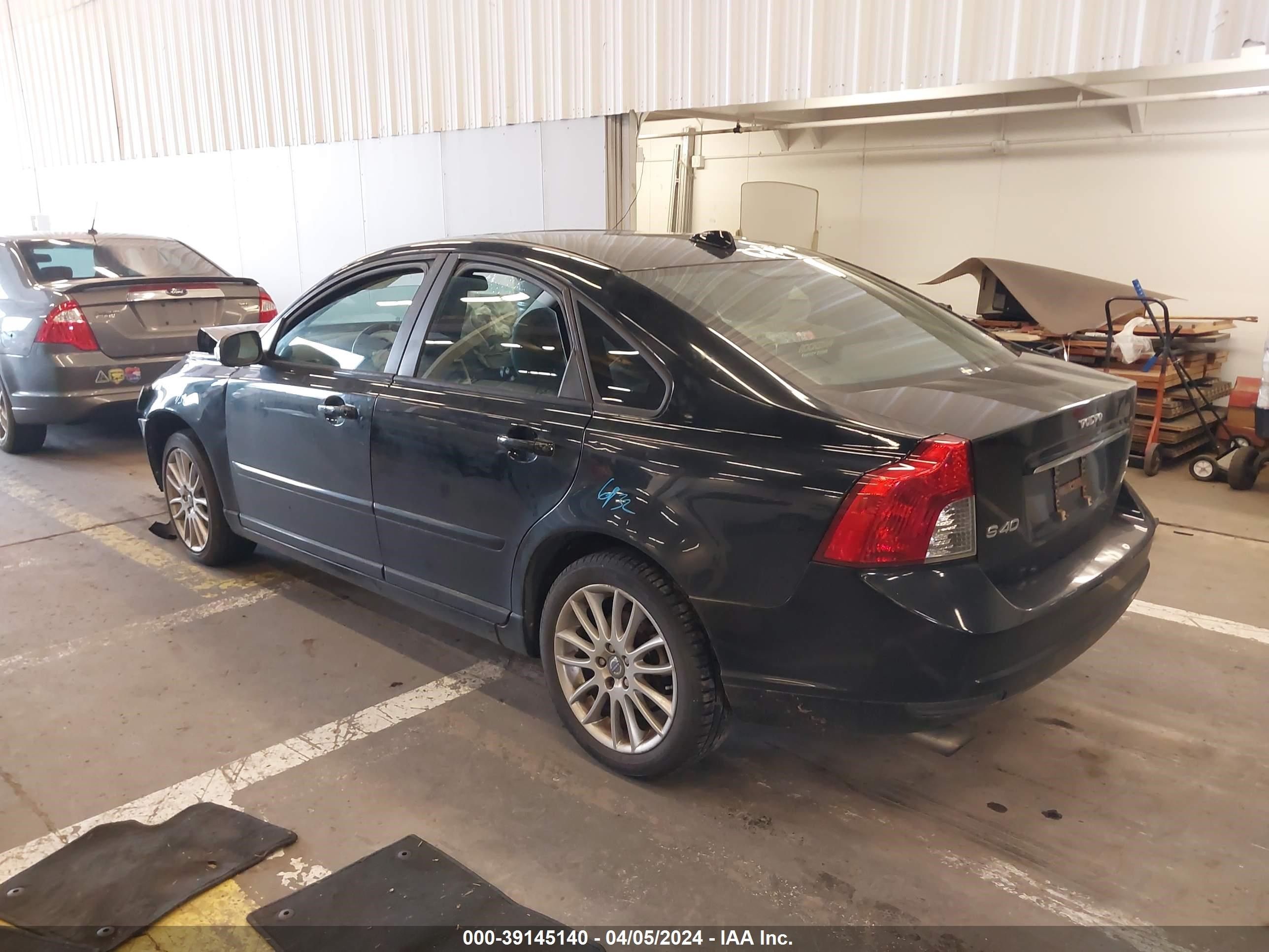 Photo 2 VIN: YV1MH672482374948 - VOLVO S40 