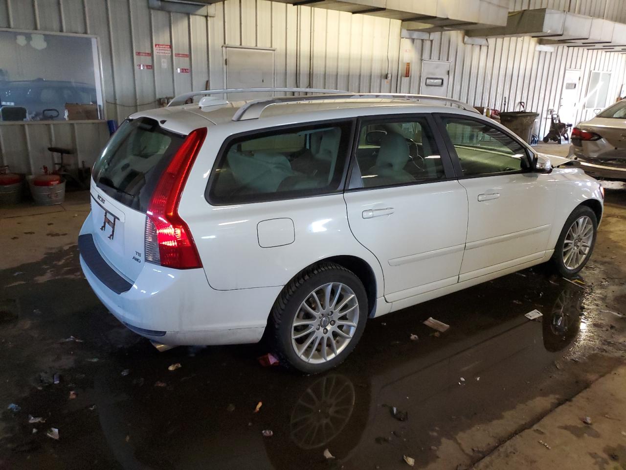 Photo 2 VIN: YV1MJ672082395798 - VOLVO V50 