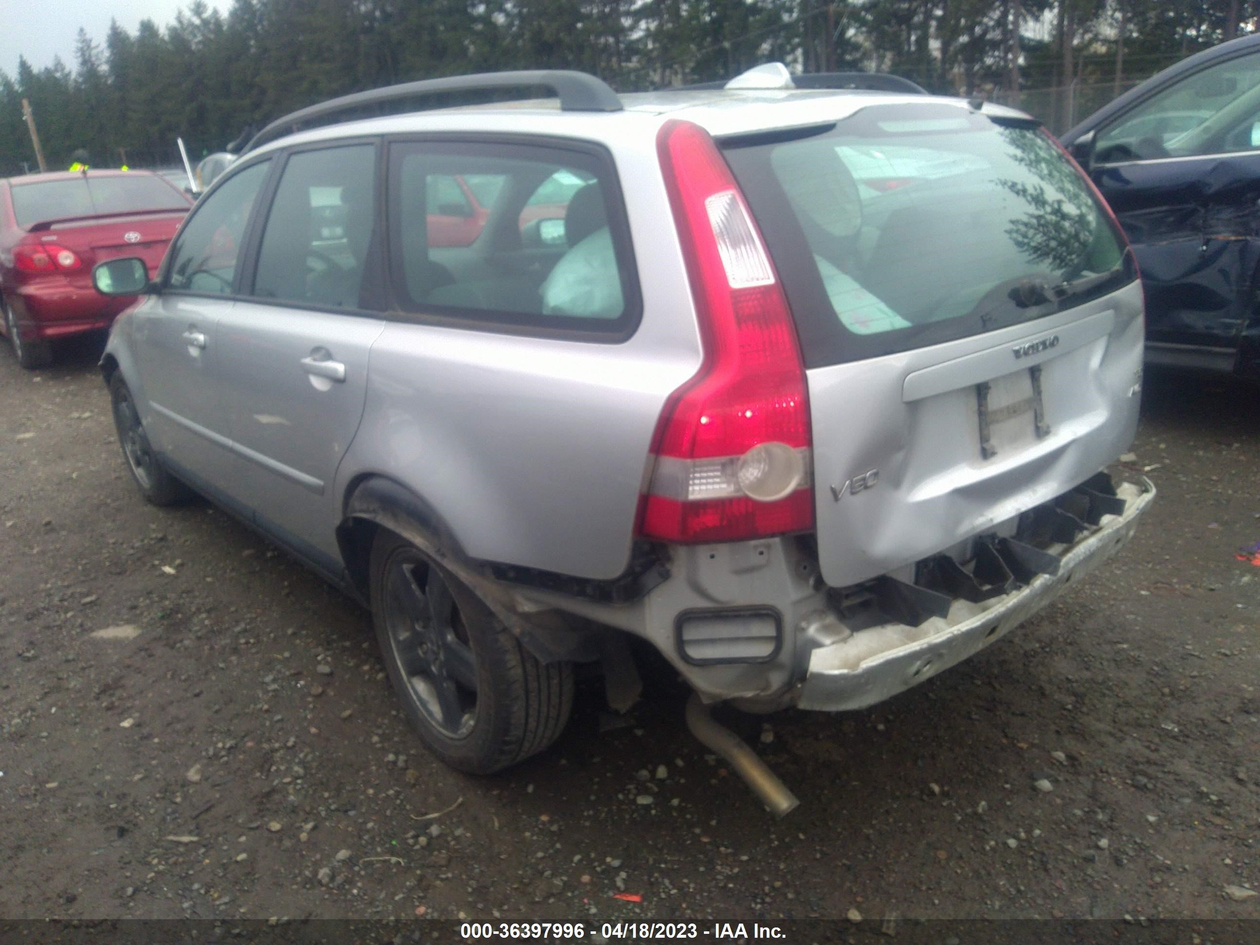 Photo 2 VIN: YV1MJ682672329611 - VOLVO V50 