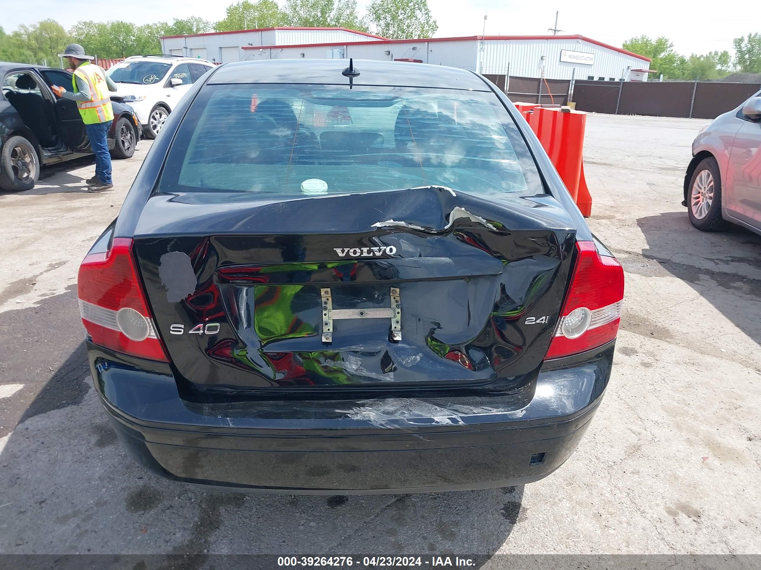 Photo 15 VIN: YV1MS382042022409 - VOLVO S40 