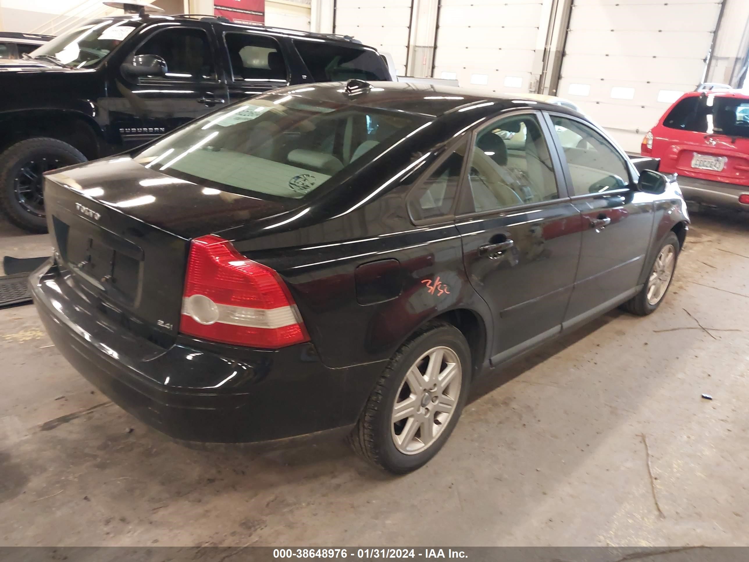 Photo 3 VIN: YV1MS382572270708 - VOLVO S40 