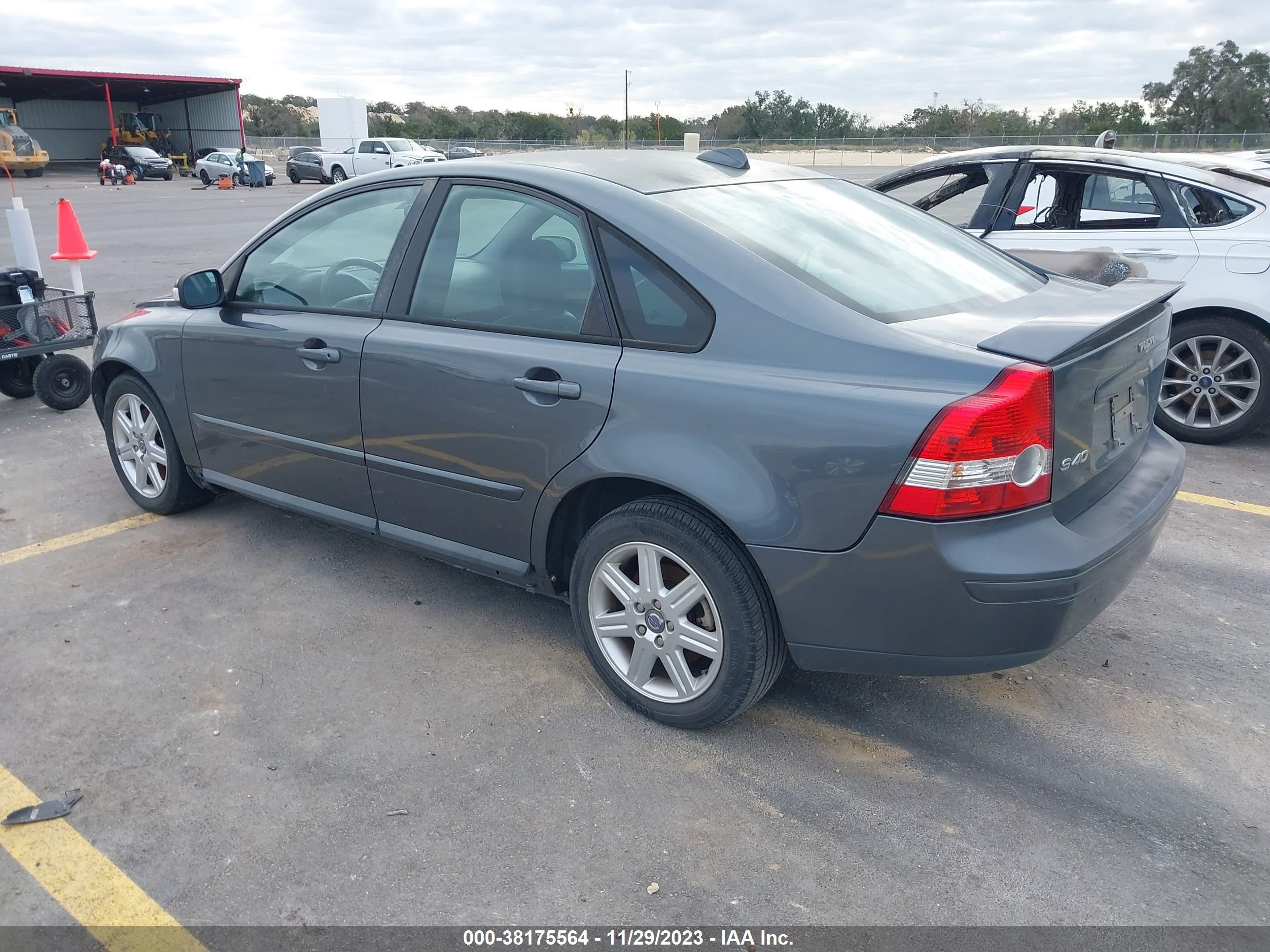 Photo 2 VIN: YV1MS382972305282 - VOLVO S40 