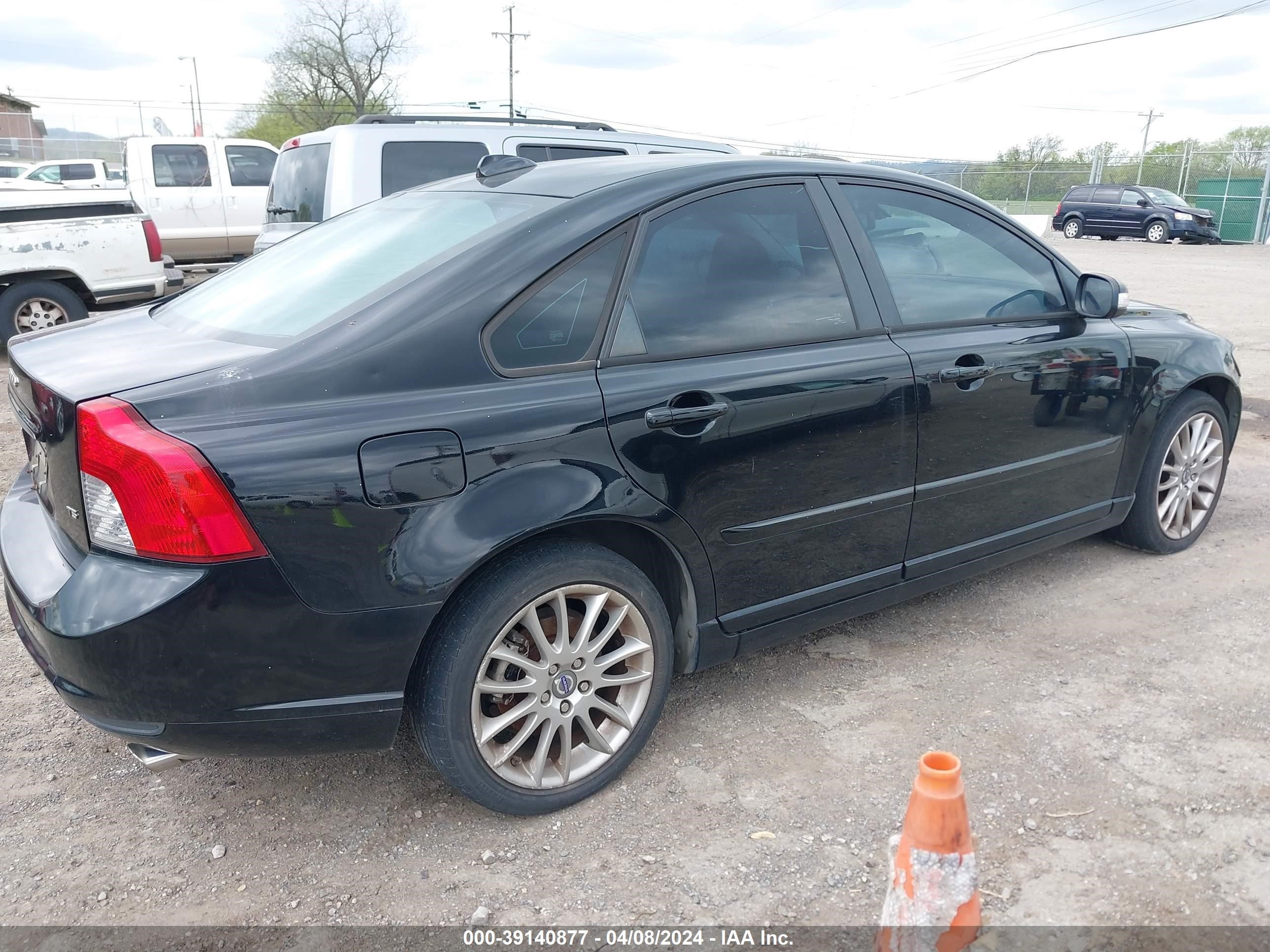 Photo 3 VIN: YV1MS672782373133 - VOLVO S40 