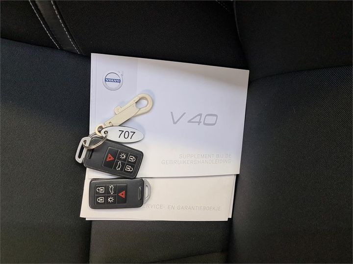 Photo 9 VIN: YV1MV2181J2454318 - VOLVO V40 