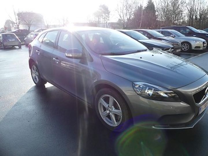 Photo 2 VIN: YV1MV21L1J2506383 - VOLVO V40 - 2016 