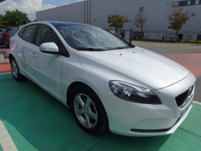 Photo 2 VIN: YV1MV21L1J2508941 - VOLVO V40 - 2016 