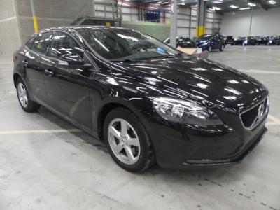 Photo 2 VIN: YV1MV21L1J2513725 - VOLVO V40 - 2016 