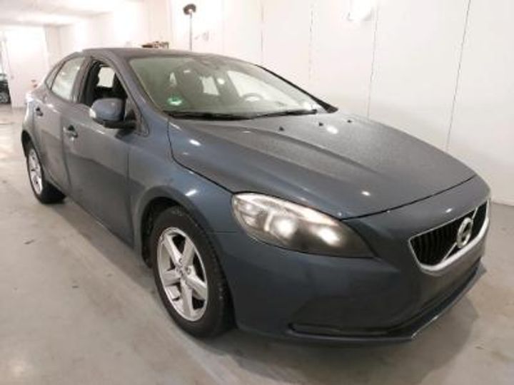 Photo 2 VIN: YV1MV21L1J2515113 - VOLVO V40 - 2016 