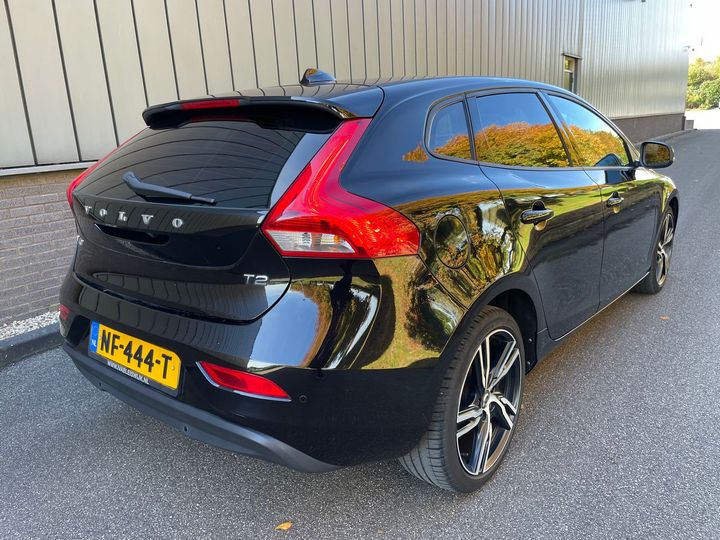 Photo 3 VIN: YV1MV2880H2412334 - VOLVO V40 