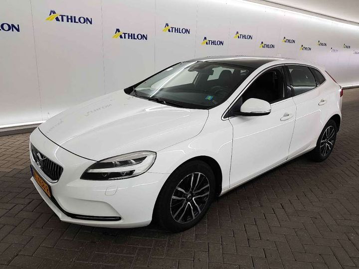 Photo 1 VIN: YV1MV2880H2422677 - VOLVO V40 