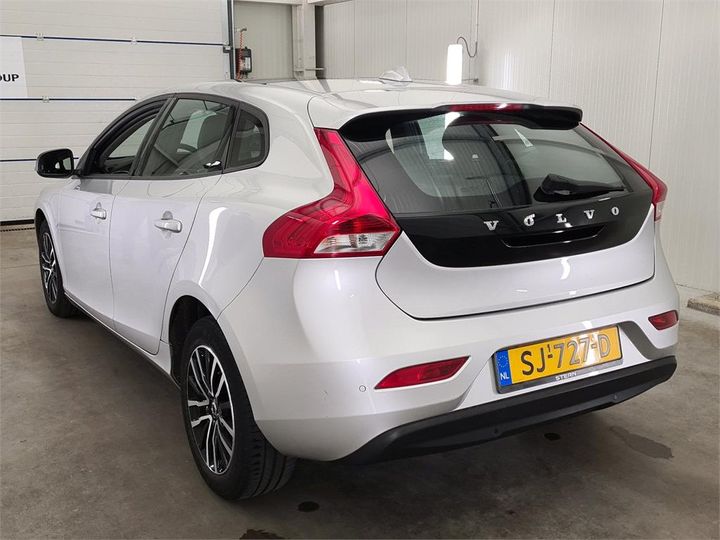 Photo 2 VIN: YV1MV2880J2509105 - VOLVO V40 