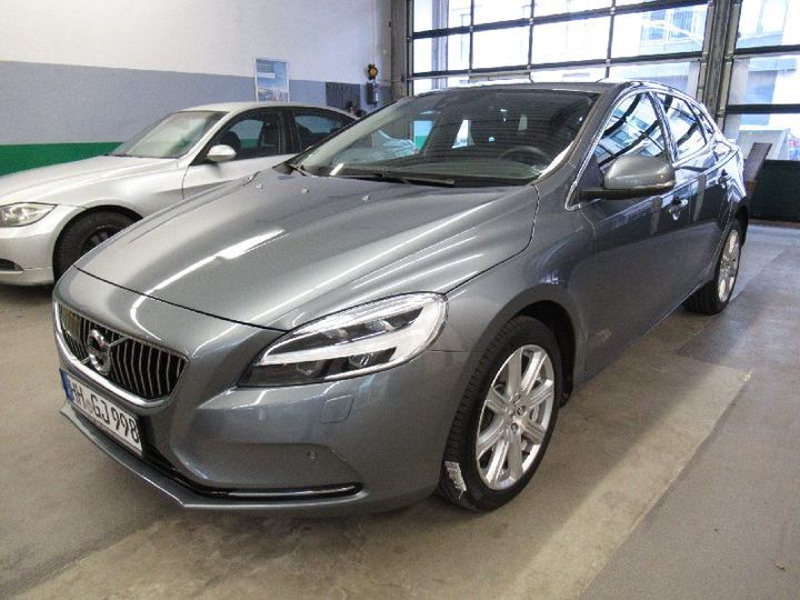 Photo 1 VIN: YV1MV29L0J2502116 - VOLVO V40 (03.2012-&GT) 